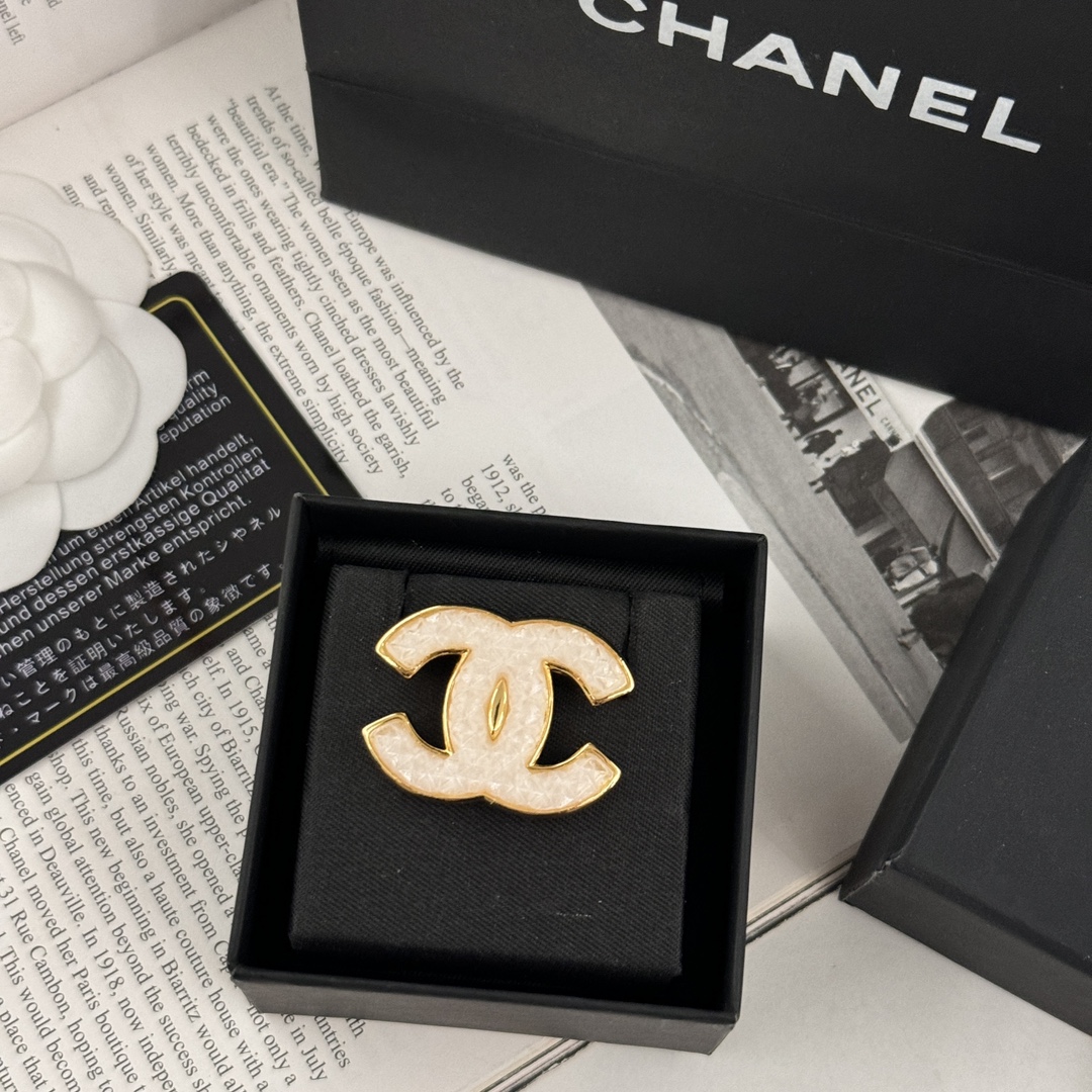 Replica van hoge kwaliteit designer
 Chanel Sieraden Brosche Wit