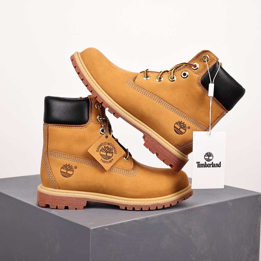 Perspectiva general Timberland Kicks Hard/Classic Yellow High Top [Modelo femenino de seis hoyos 10361 Modelo…