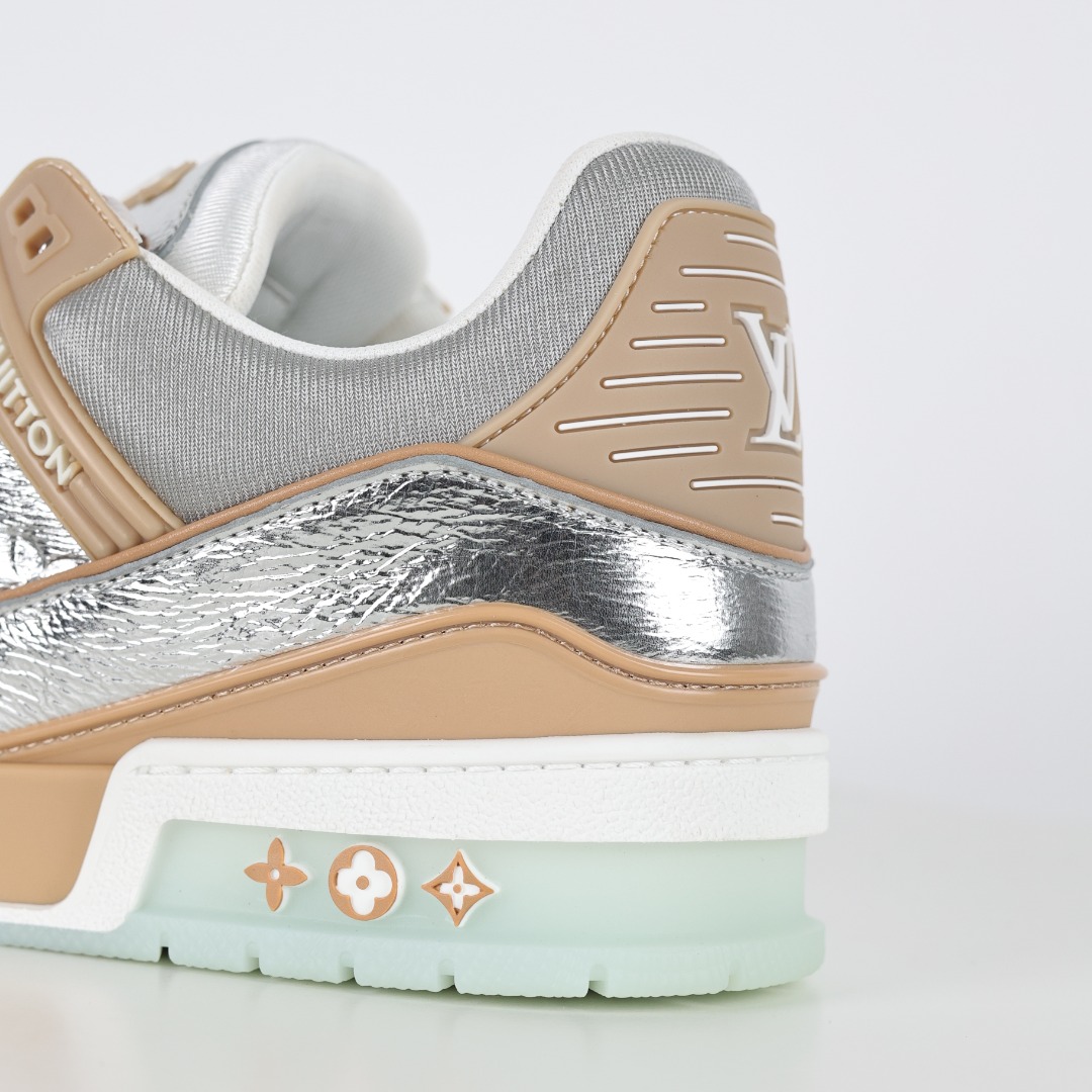 X1 东莞纯原 180个配色 市面顶级版本 “拼银” 驴家LV Trainer