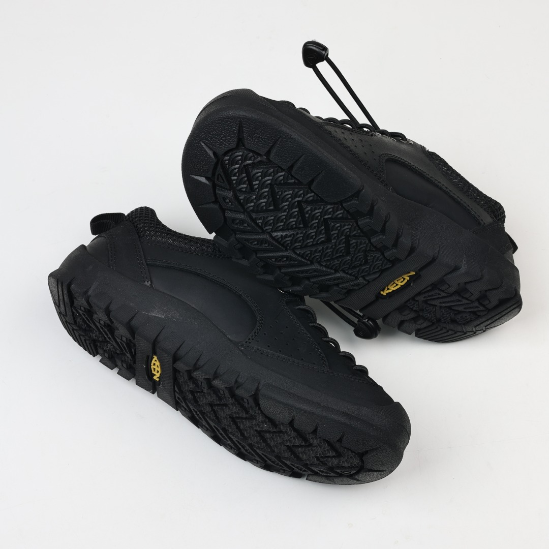 
KEEN 科恩 Jasper Rocks 山系户外鞋
日系街头复古风 可以暴走2w步的丑鞋
第一眼丑萌