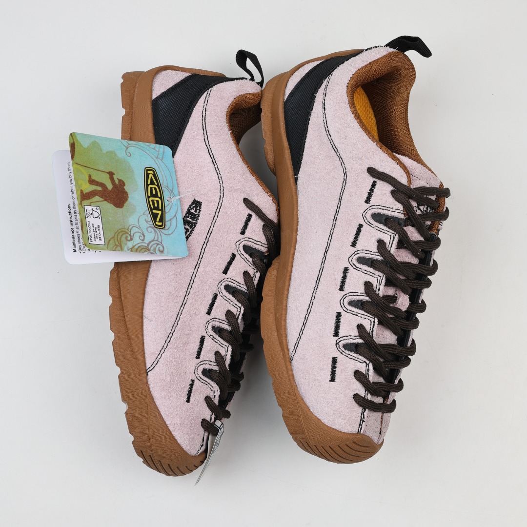 
KEEN 科恩 Jasper Rocks 山系户外鞋
日系街头复古风 可以暴走2w步的丑鞋
第一眼丑萌
