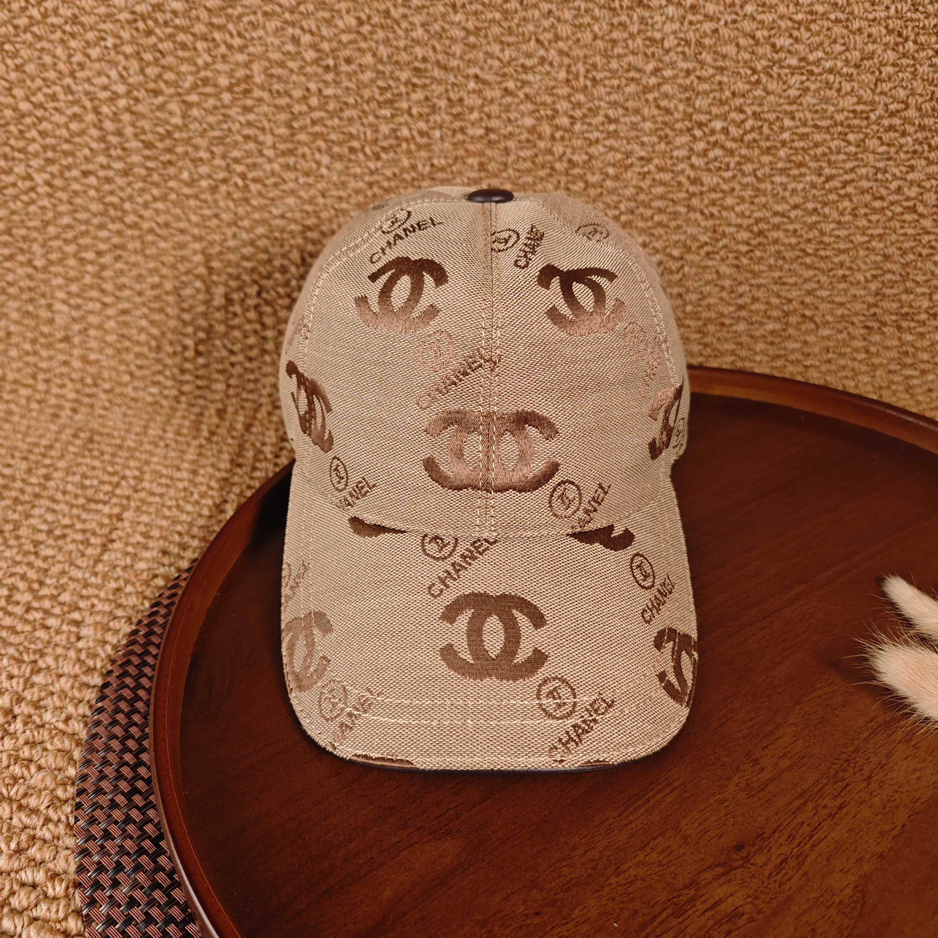 Chanel 款棒球帽
