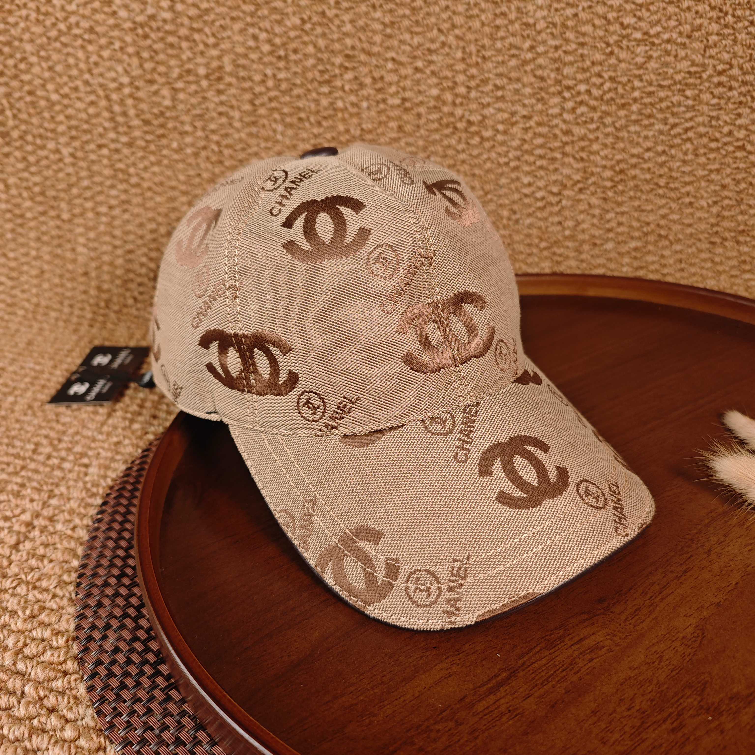 Chanel 款棒球帽