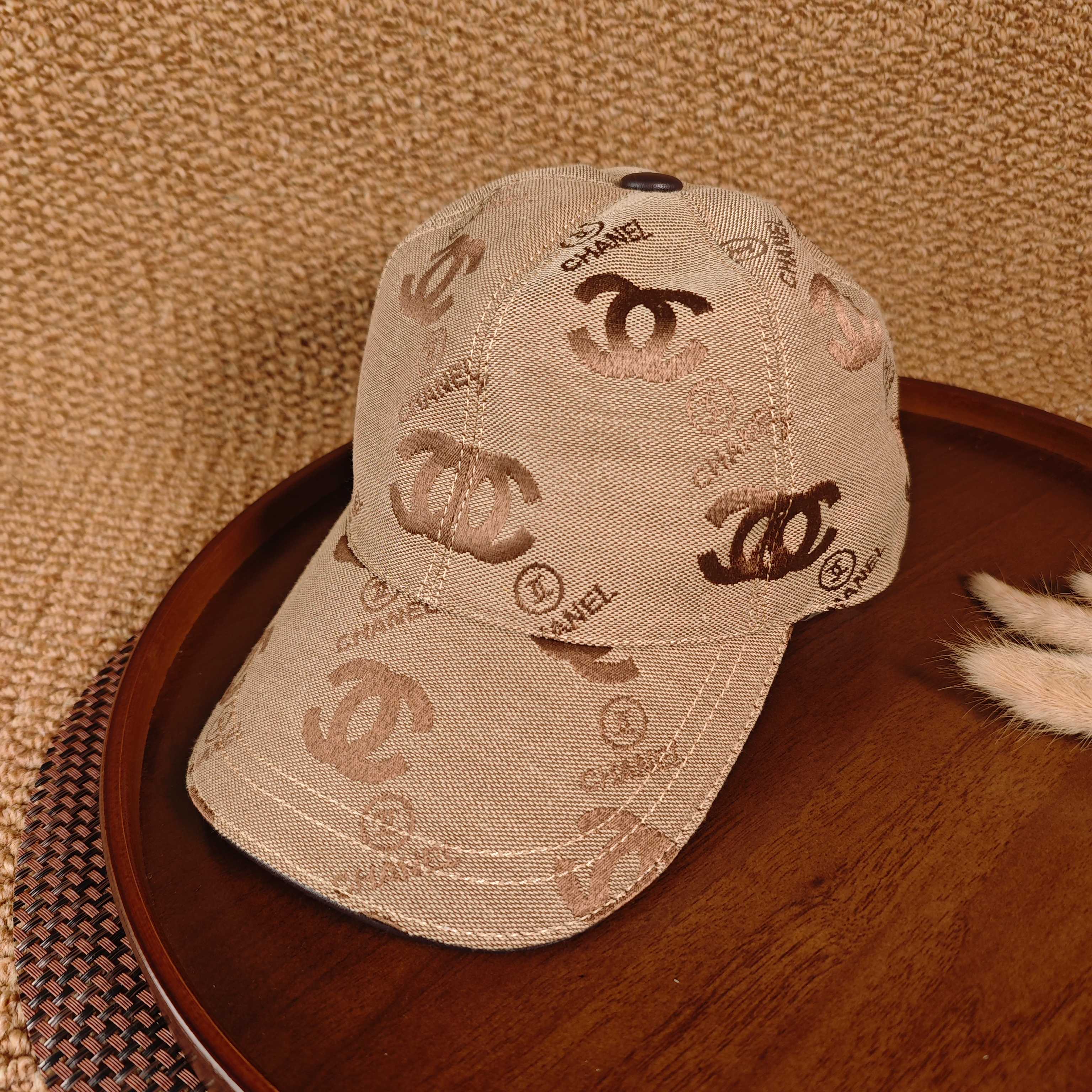 Chanel 款棒球帽