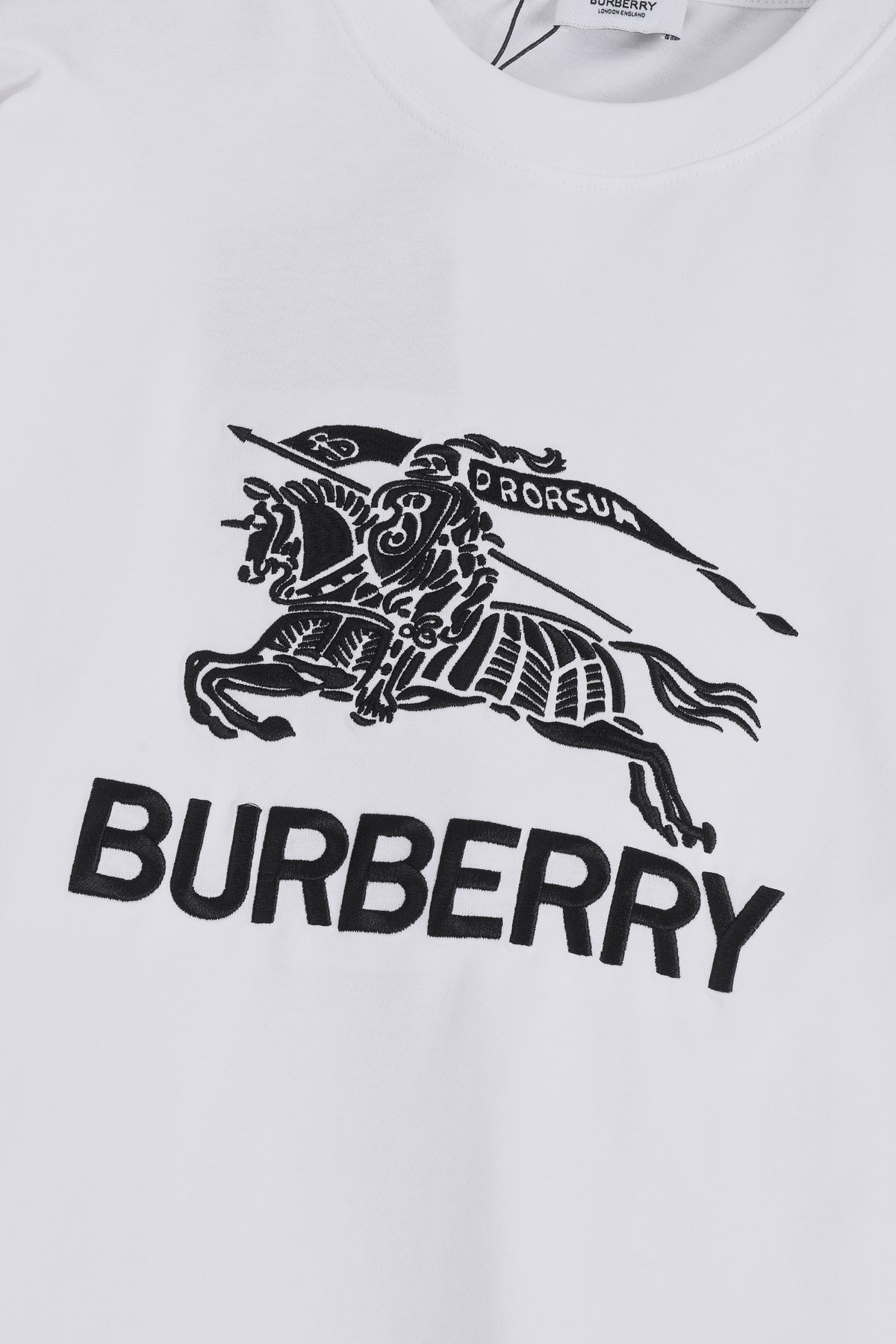 Burberry/巴宝莉 25ss暗纹刺绣战马短袖