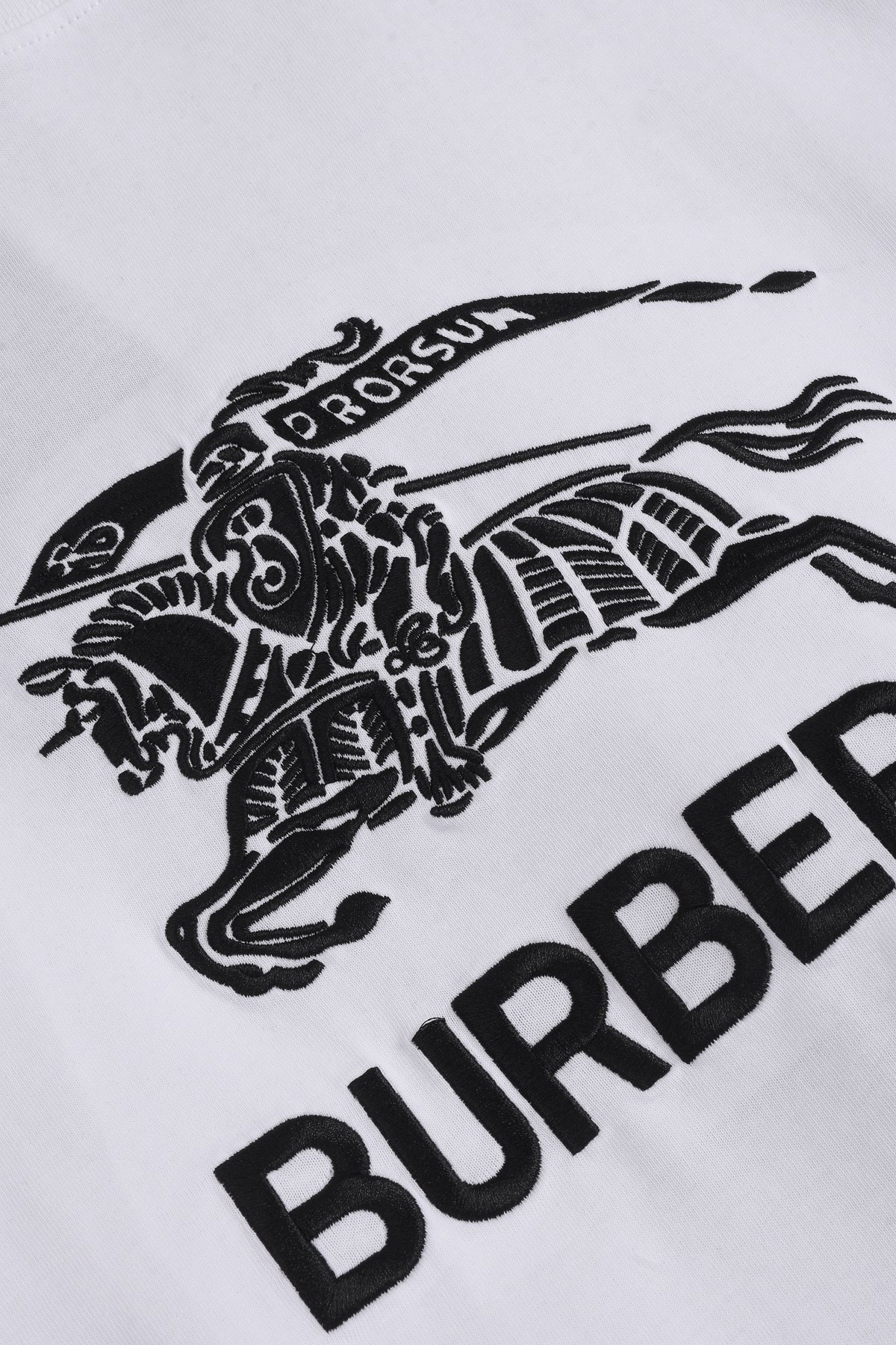 Burberry/巴宝莉 25ss暗纹刺绣战马短袖