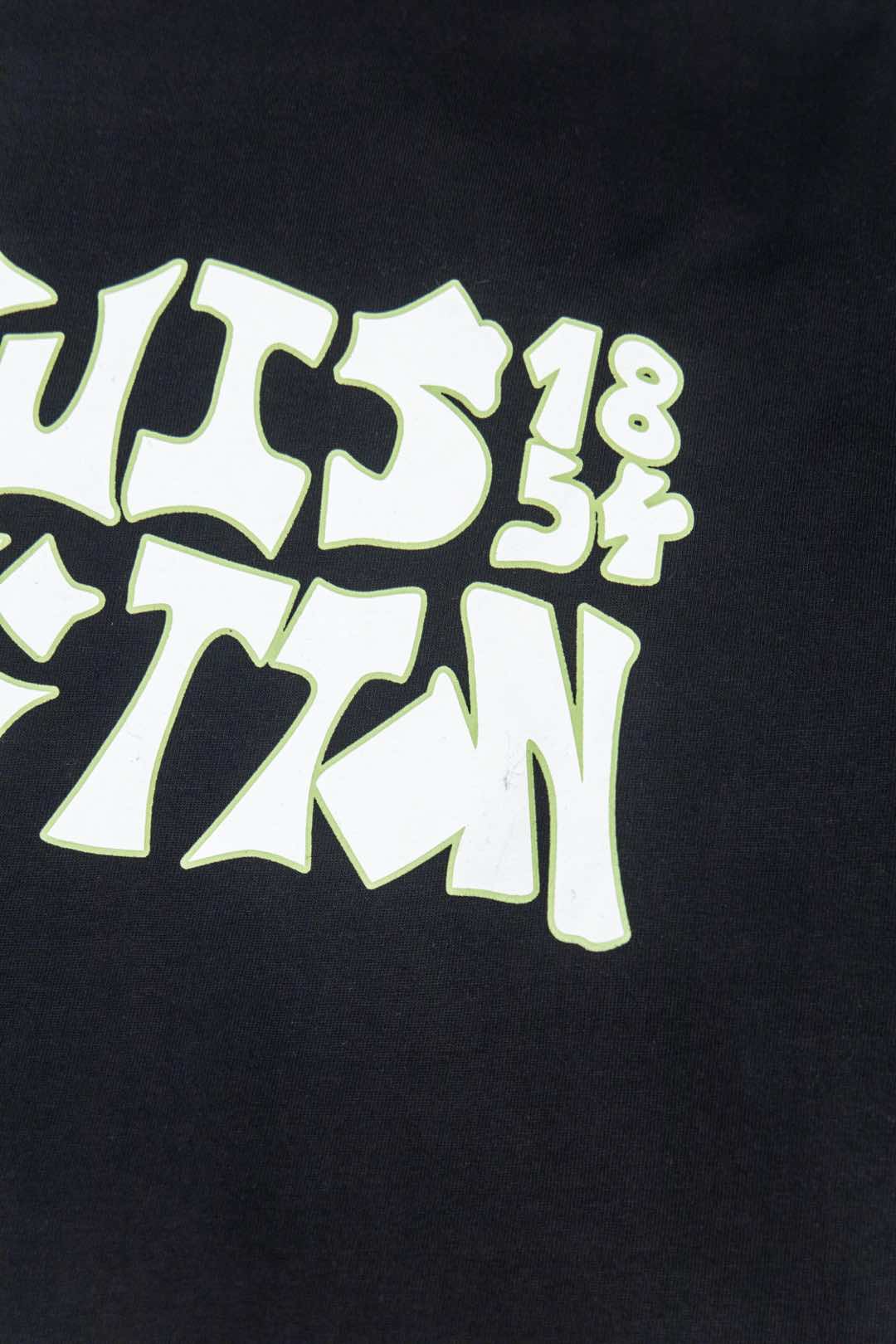 Louis Vuitton/路易威登 2025ss字母圆领短袖 - Louis Vuitton法国路威酩轩集团 白色 黑色