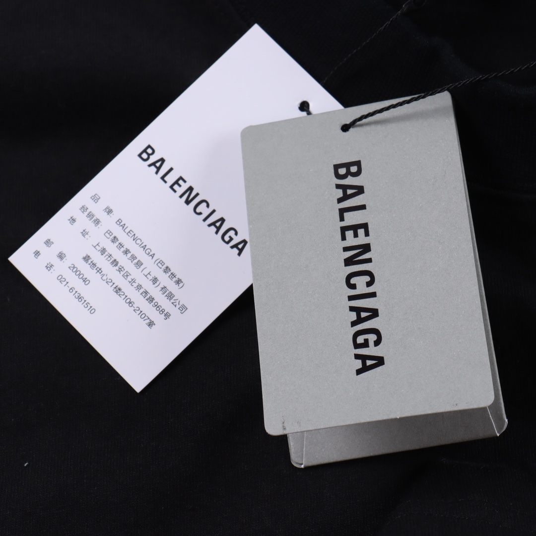 Balenciaga/巴黎世家 25ss前后水钻LOGO短袖黑色 灰白-Chinese UA Cheap High Quatity Brand Clothes Bags handbags Sneakers wholesale wholesaler seller from China Factory suppliers Fashion Clothing Shoes best Quality Beautiful Price Balenciaga/巴黎世家 25ss前后水钻LOGO短袖黑色 灰白