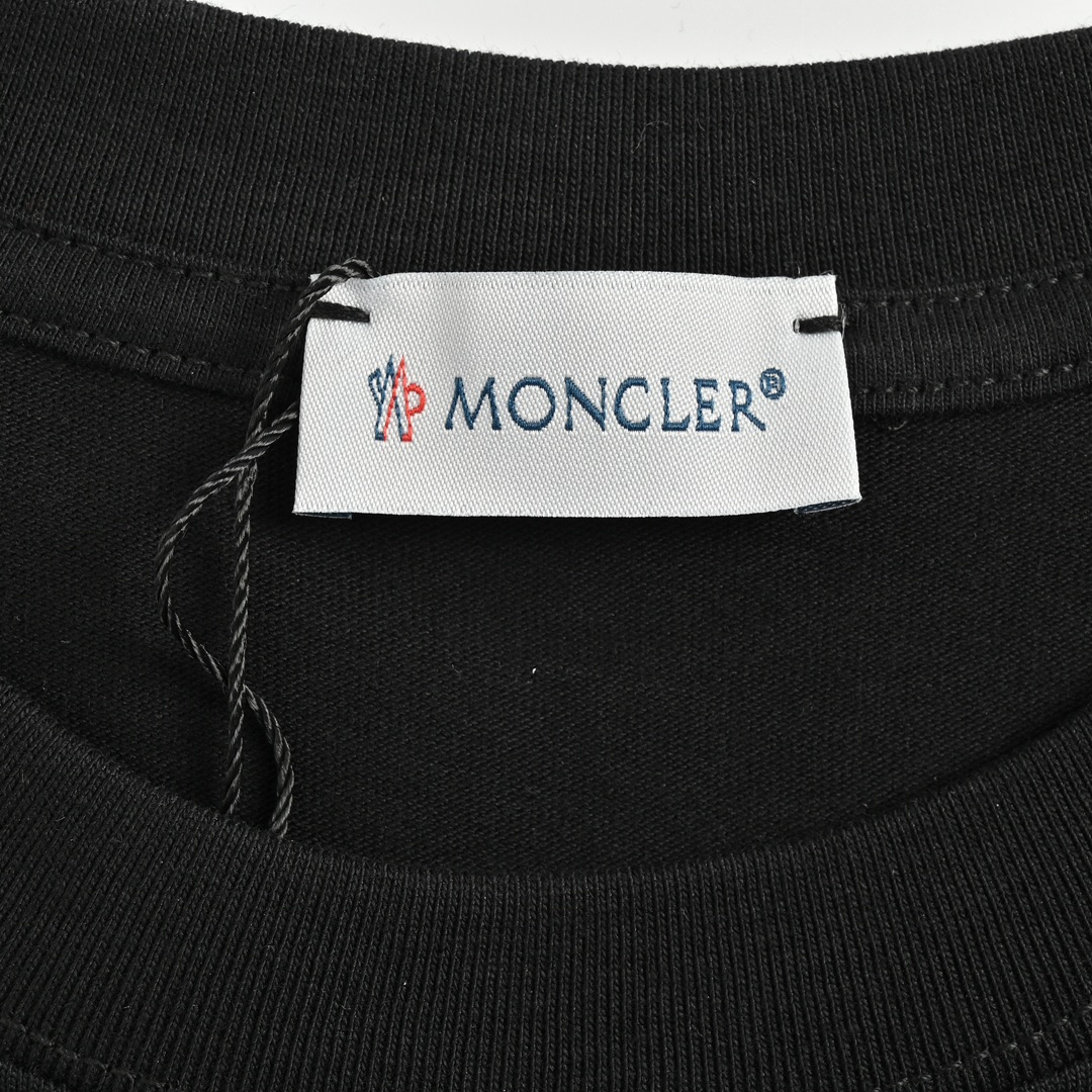 Moncler/蒙口 25ss 插肩织带短袖T恤