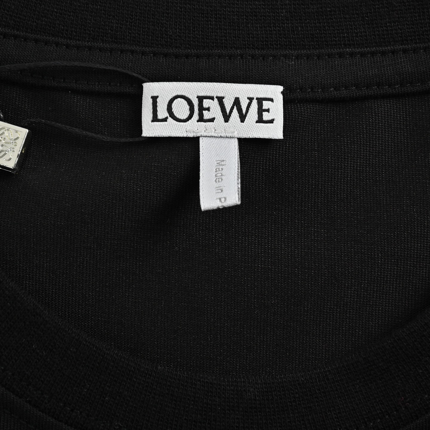 Loewe/罗意威 25ss 彩色刺绣字母短袖 黑