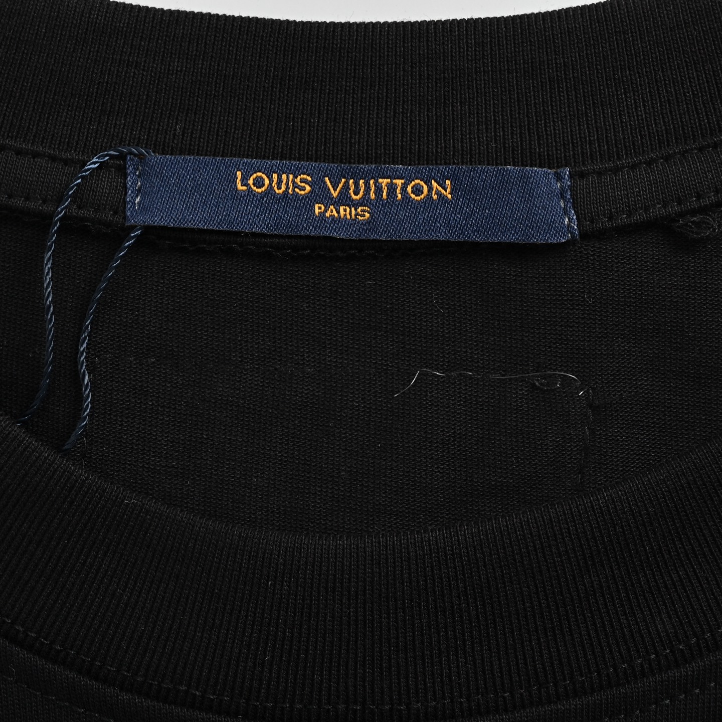 Louis Vuitton/路易威登 2025ss龙年限定圆领短袖黑色 白色 红色