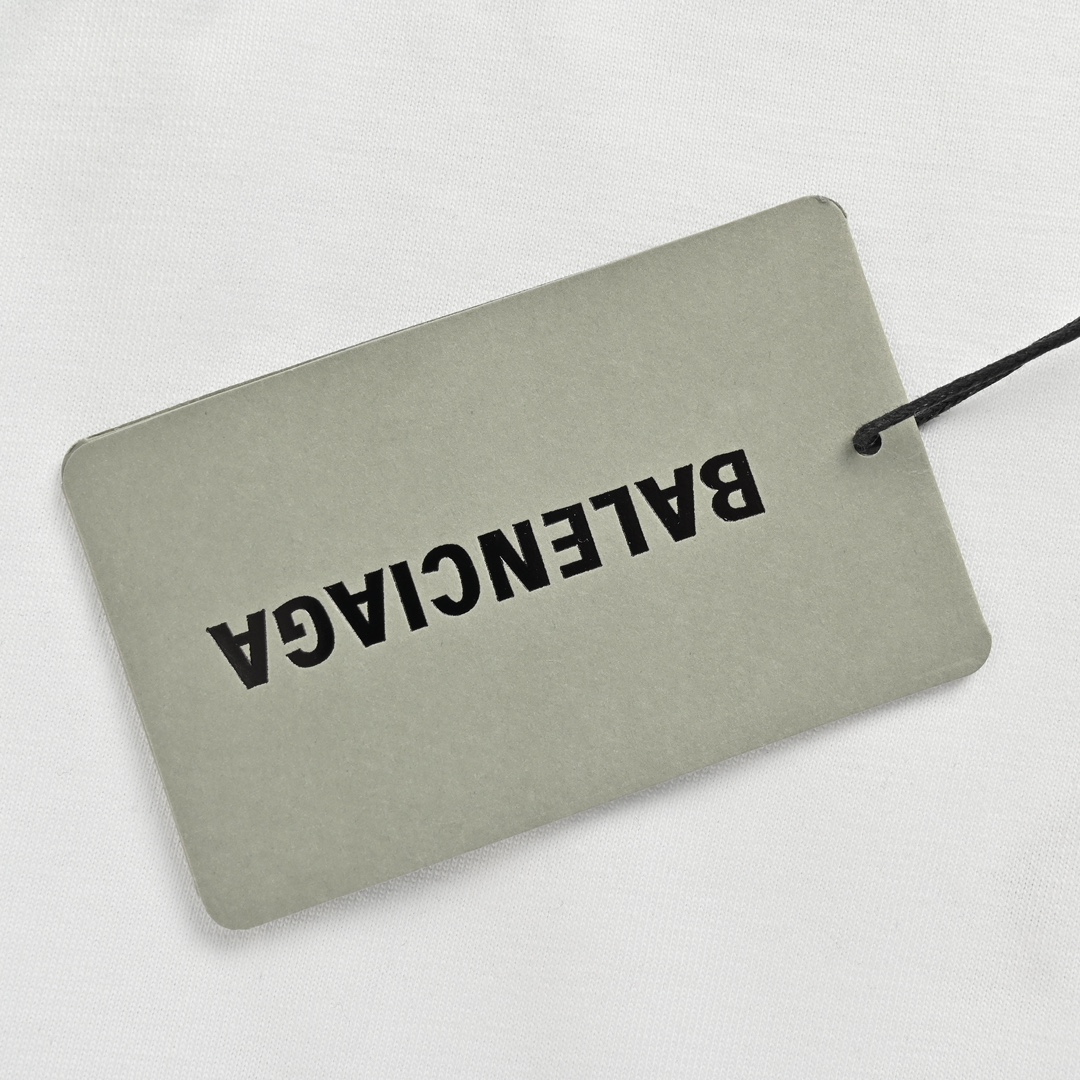 Balenciaga/巴黎世家 25ss 彩绘涂鸦字母短袖-Chinese UA Cheap High Quatity Brand Clothes Bags handbags Sneakers wholesale wholesaler seller from China Factory suppliers Fashion Clothing Shoes best Quality Beautiful Price Balenciaga/巴黎世家 25ss 彩绘涂鸦字母短袖