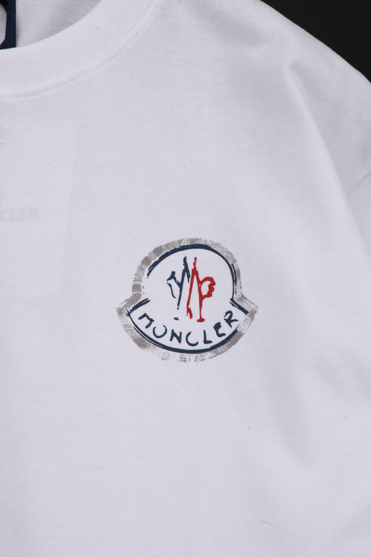 MONCLER/蒙口 25ss 喷墨LOGO短袖T恤-Chinese UA Cheap High Quatity Brand Clothes Bags handbags Sneakers wholesale wholesaler seller from China Factory suppliers Fashion Clothing Shoes best Quality Beautiful Price MONCLER/蒙口 25ss 喷墨LOGO短袖T恤