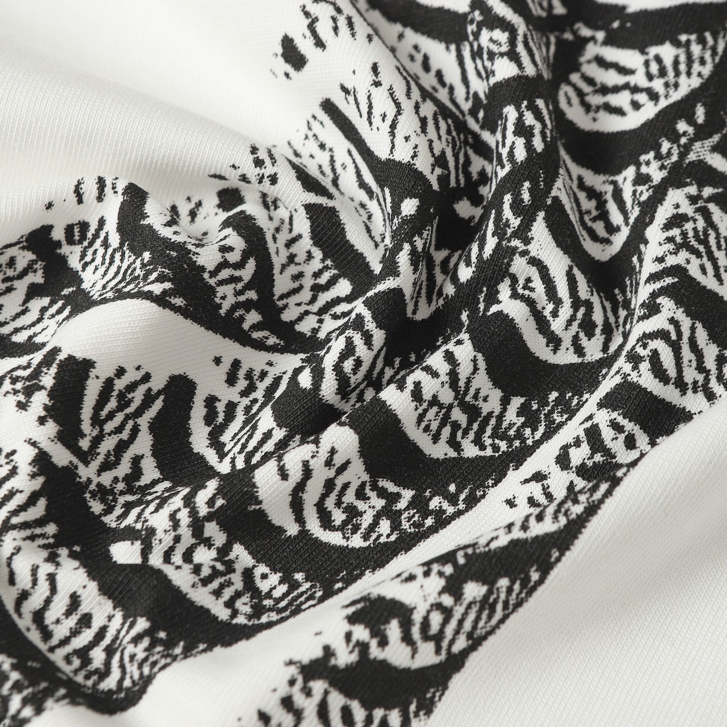 LOEWE/罗意威 25ss 羽毛印花短袖T恤 25ss最新最顶级同步经典限量版马柏全同款羽毛印花大标识 圆领短袖