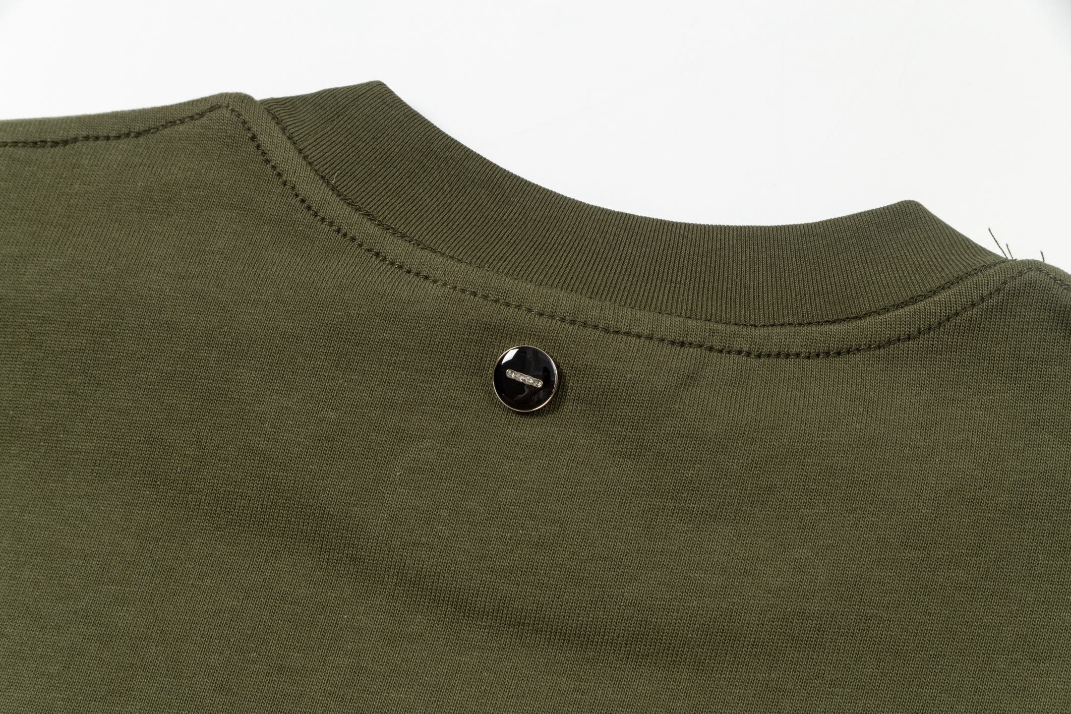 GOODBRAND 25SS珠片标语 短袖T恤 白炒灰-Chinese UA Cheap High Quatity Brand Clothes Bags handbags Sneakers wholesale wholesaler seller from China Factory suppliers Fashion Clothing Shoes best Quality Beautiful Price GOODBRAND 25SS珠片标语 短袖T恤 白炒灰