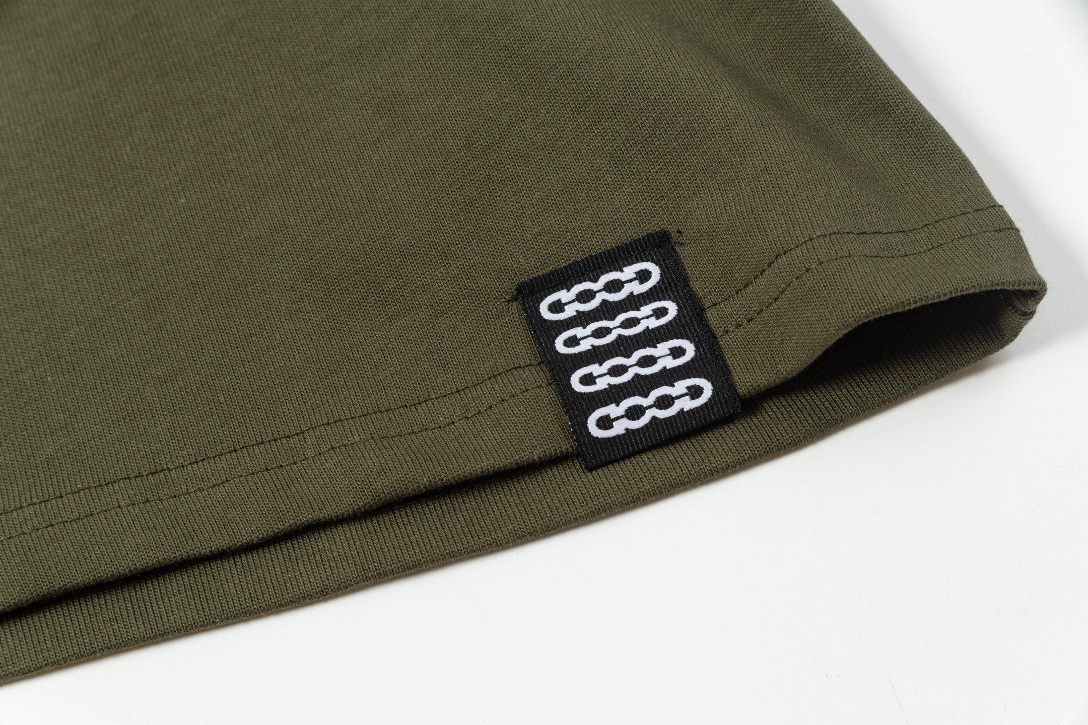 GOODBRAND 25SS珠片标语 短袖T恤 白炒灰-Chinese UA Cheap High Quatity Brand Clothes Bags handbags Sneakers wholesale wholesaler seller from China Factory suppliers Fashion Clothing Shoes best Quality Beautiful Price GOODBRAND 25SS珠片标语 短袖T恤 白炒灰