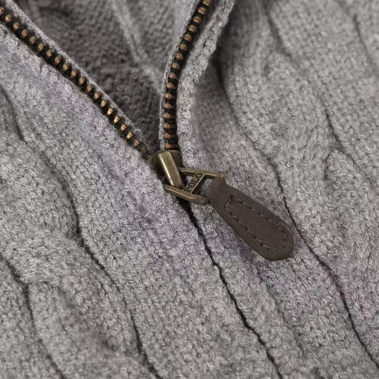 Raph lauren/拉夫劳伦25ss经典绞花全拉链毛衣 男女同款灰色 白色 卡其 藏青-Chinese UA Cheap High Quatity Brand Clothes Bags handbags Sneakers wholesale wholesaler seller from China Factory suppliers Fashion Clothing Shoes best Quality Beautiful Price Raph lauren/拉夫劳伦25ss经典绞花全拉链毛衣 男女同款灰色 白色 卡其 藏青