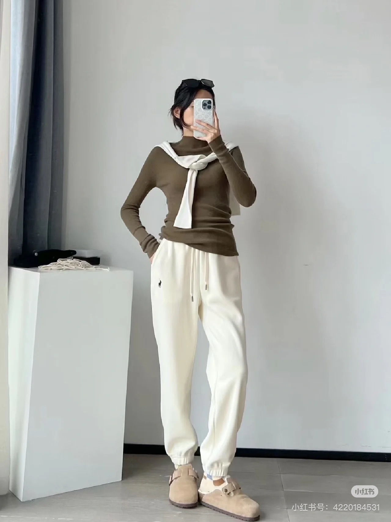 _dwY9sgAYI7hOZt3_e_h9zRoj05uttTvnmGqVN-Q