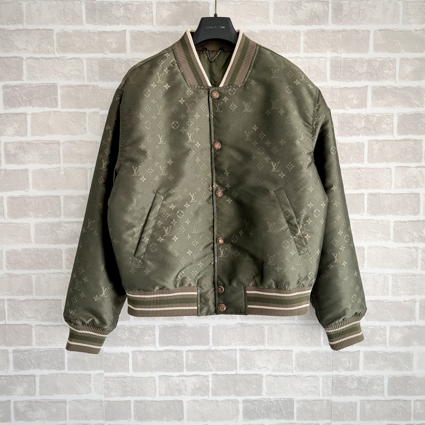 _do09smbOznt_eGLarglIepRRLenixMgMTdqPayA