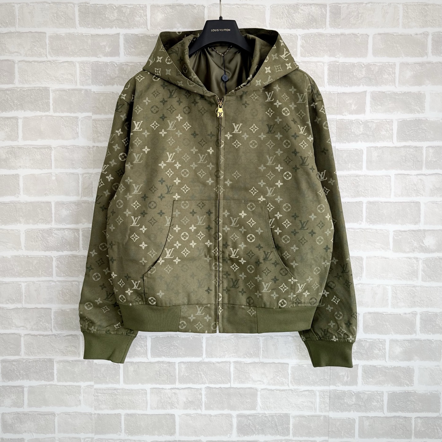 P293. 1v 25ss nueva chaqueta con capucha y cremallera de camuflaje talla smlxl
