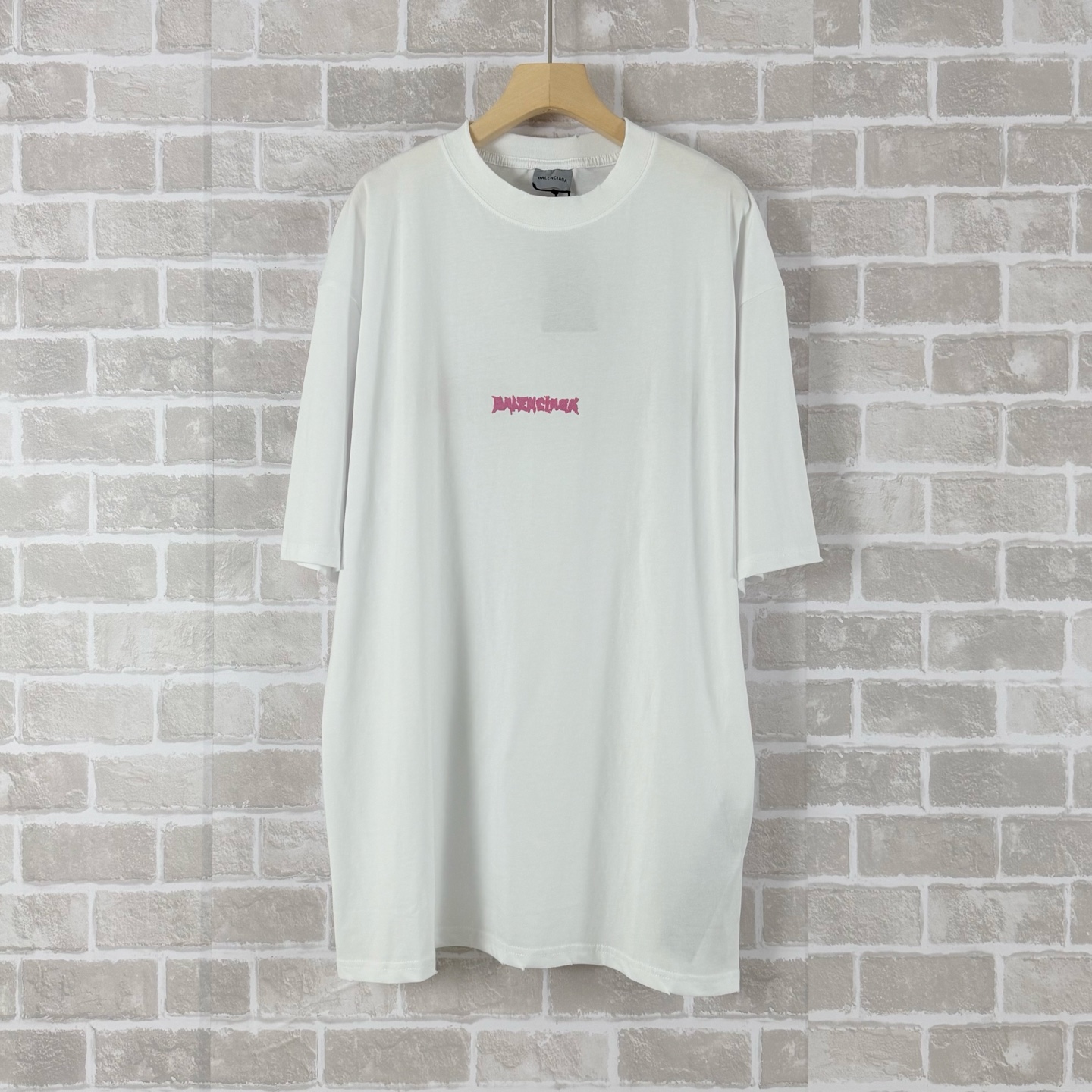 P130 Camiseta bal de cuello redondo, clásica de la moda urbana actual. Unisex, para un look casual. Uso diario: combina…