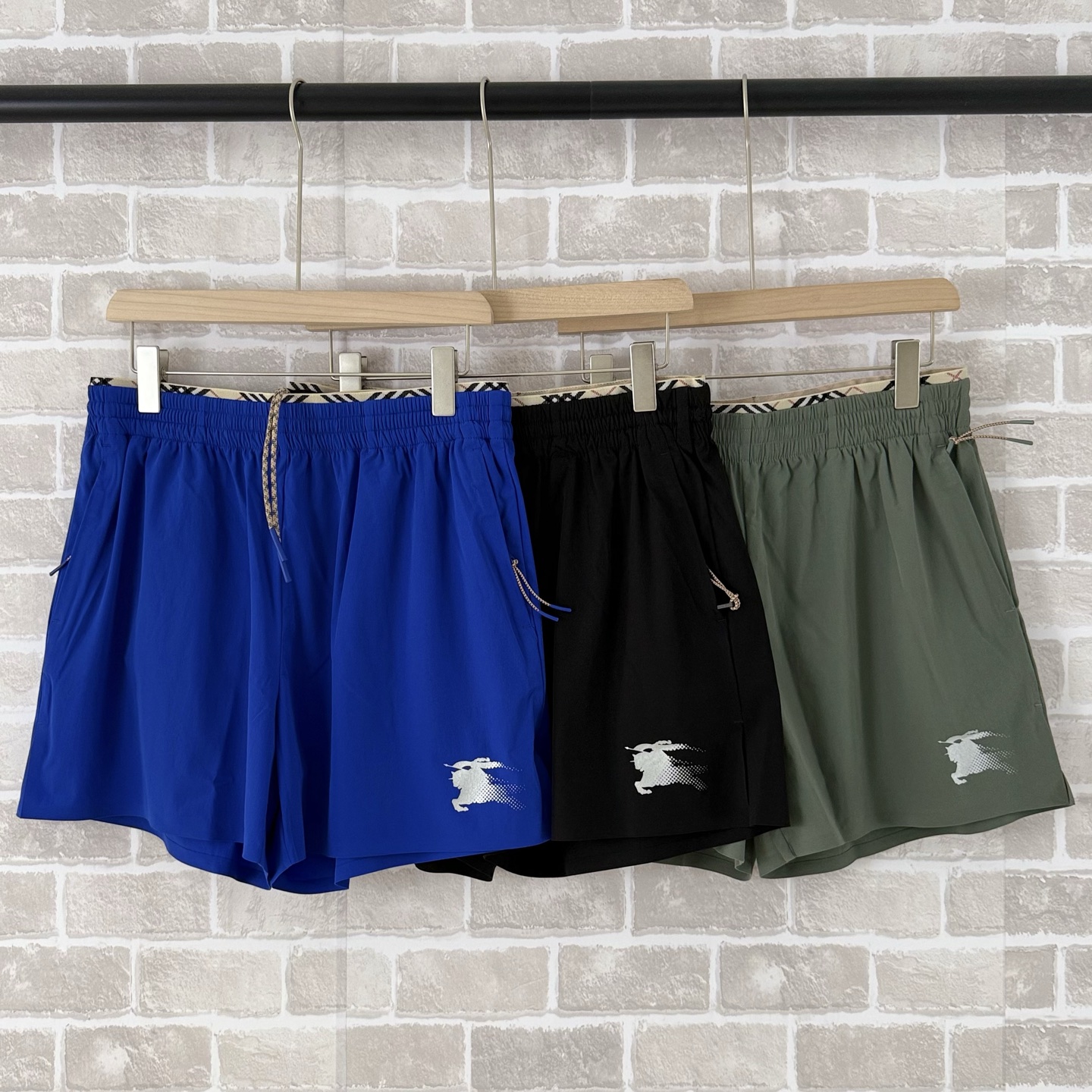 Nuevos pantalones cortos