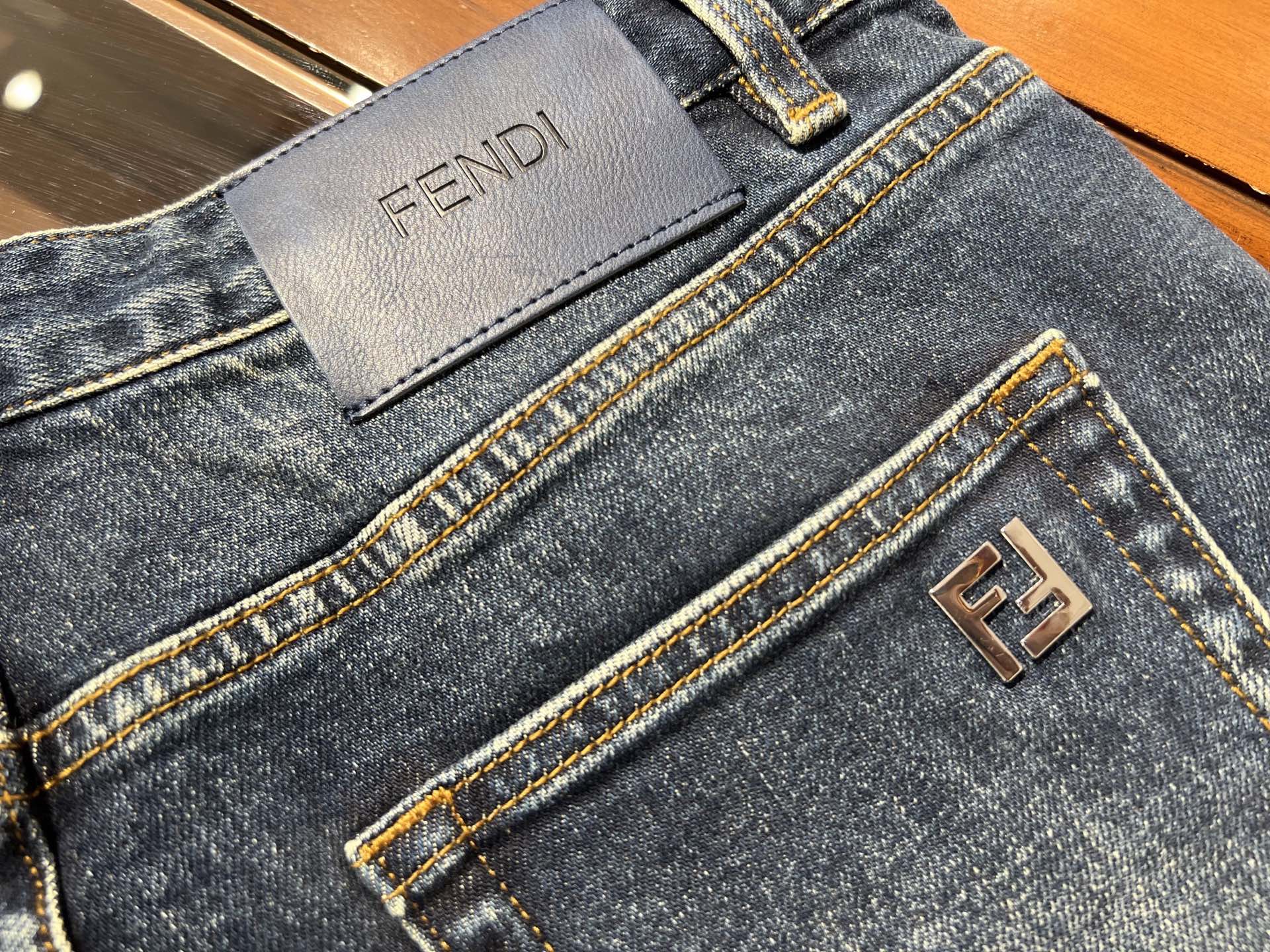 🆕新款，弹力舒适透气面料，简约百搭休闲直筒牛仔裤，码数29 30 31 32 33 34 36