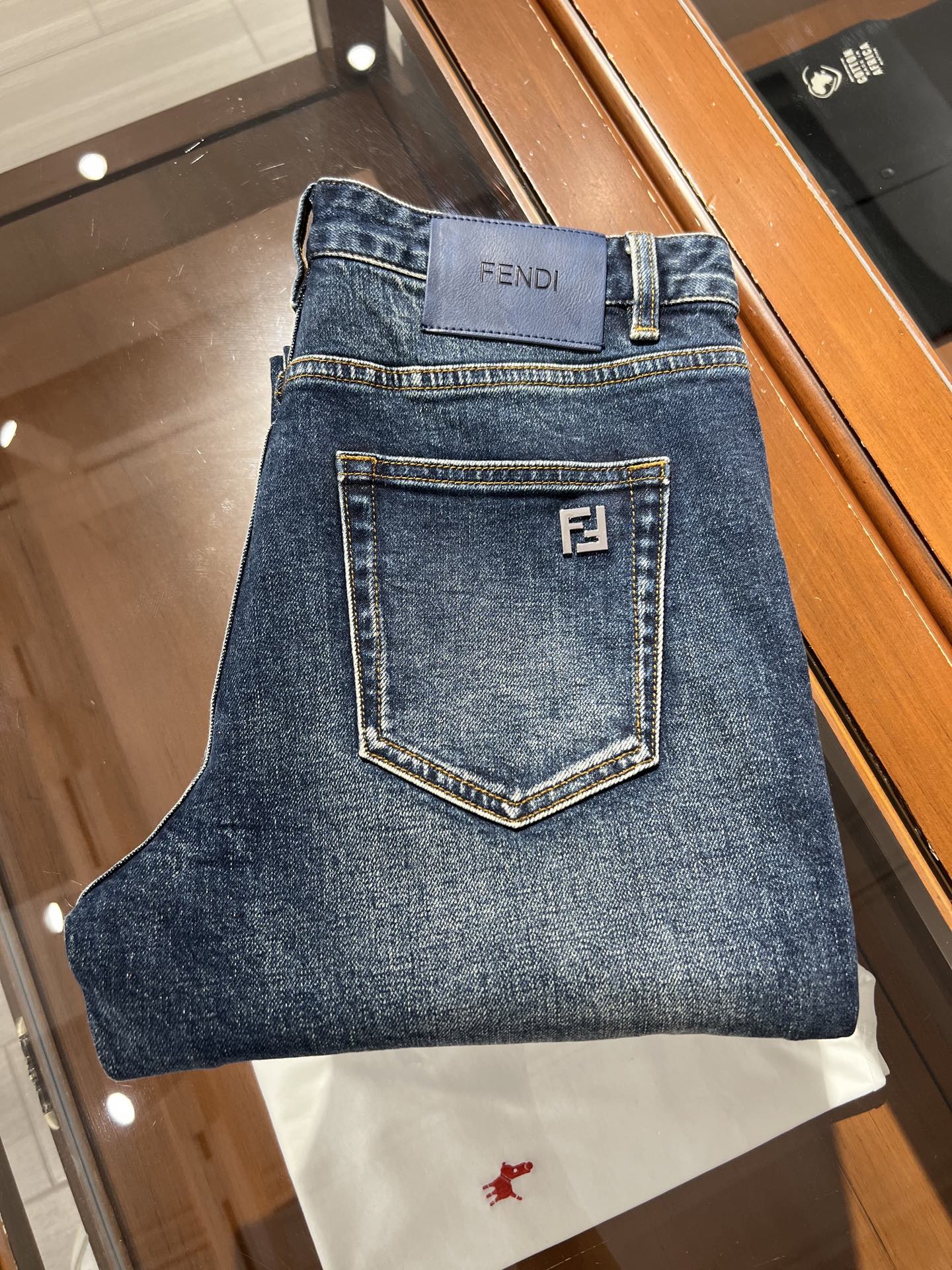 🆕新款，弹力舒适透气面料，简约百搭休闲直筒牛仔裤，码数29 30 31 32 33 34 36