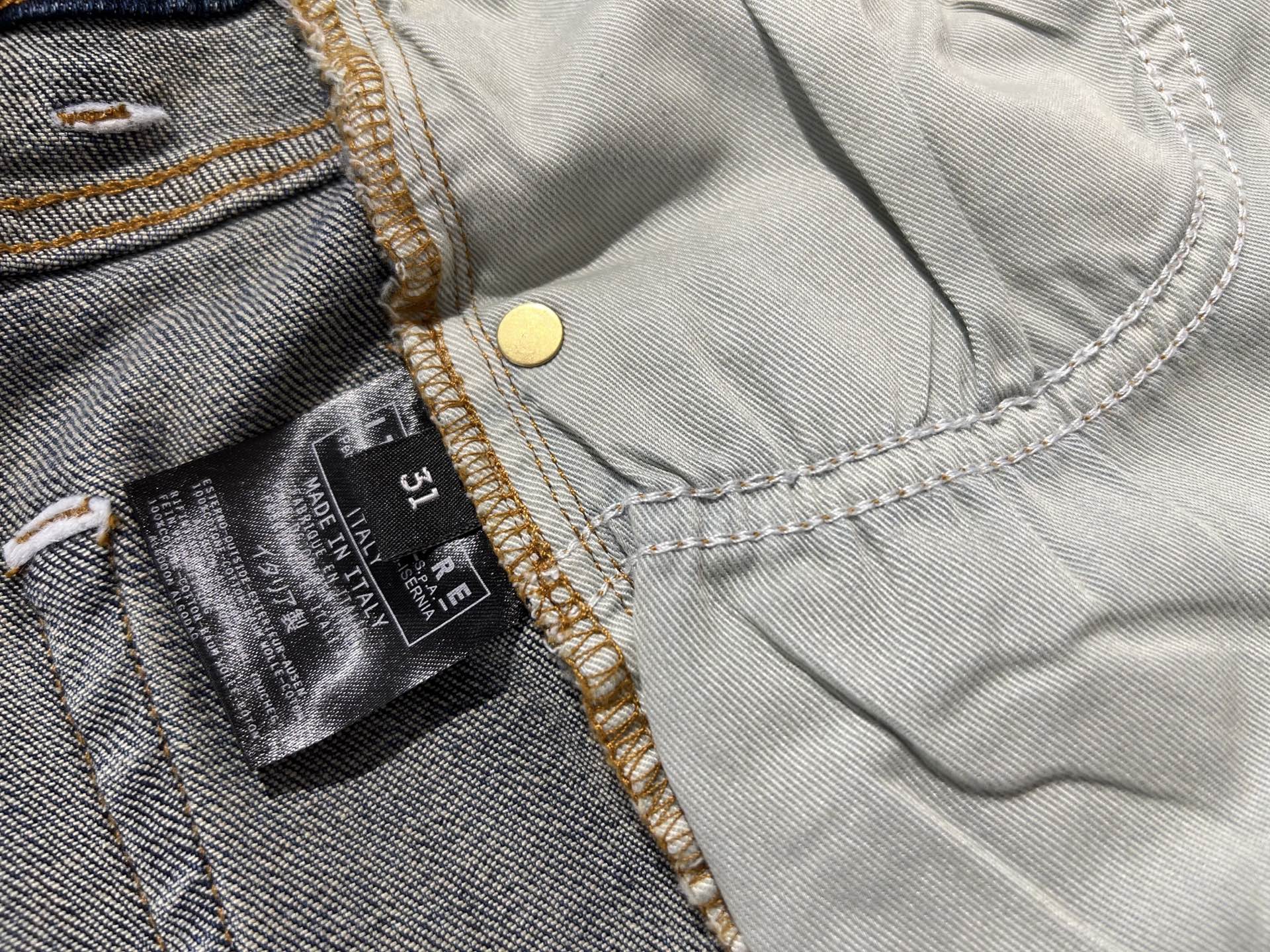 🆕新款，百搭休闲弹力直筒牛仔裤，码数29 30 31 32 33 34 36