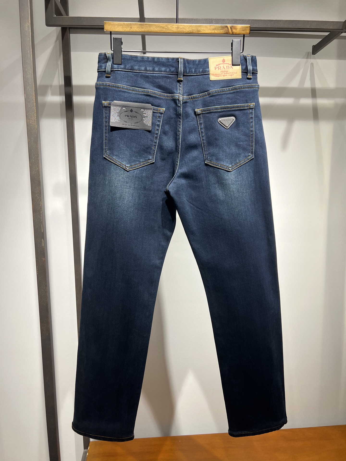 🆕新款，磨毛！面料柔软透气弹力洗水小直筒牛仔裤，码数29 30 31 32 33 34 36