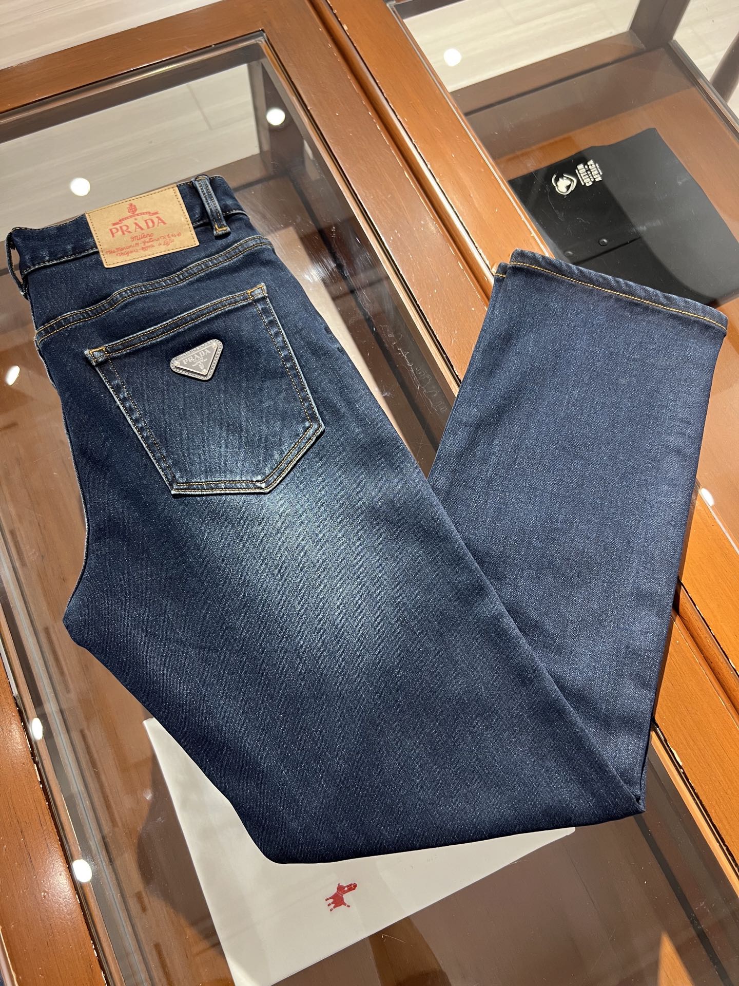 🆕新款，磨毛！面料柔软透气弹力洗水小直筒牛仔裤，码数29 30 31 32 33 34 36