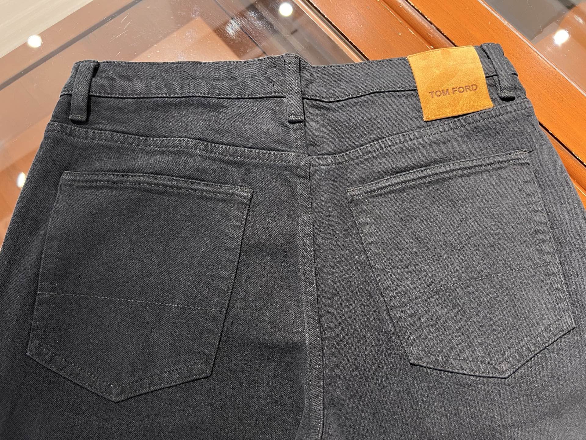 🆕新款！黑色百搭简约常规版面料透气舒适弹力休闲裤，码数 30 31 32 33 34 36 38