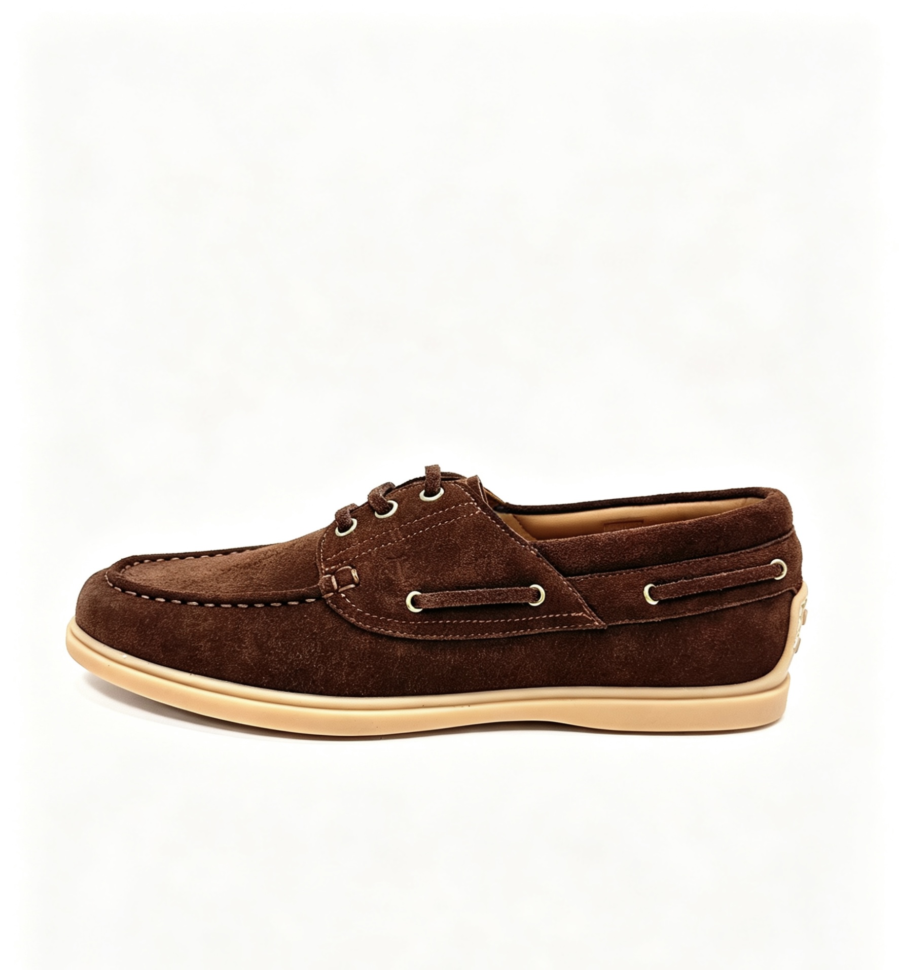 NO:888019,TODS boat shoes are made of fine calfskin, with a breathable water-dyed cowhide lining, embellished with a special braided bow, hand-stitched, decorated with a T letter pattern, and a rubber sole embellished with special three-dimensional details for a comfortable foot feel. It interprets craftsmanship with elegant and refined urban taste. It has exquisite workmanship, smooth and comfortable rubber sole, casual and versatile, and is an evergreen shoe cabinet. Customized sizes 39-45, 38, 46, Tod's,cowhide19860909TODS托德斯本款船鞋以细腻小牛皮制成,精选透气水染牛皮内里,点缀特别的编织蝴蝶结,手工缝制,饰以T字母图案,橡胶鞋底点缀特别的立体感细节,脚感舒适.以优雅精致的都市品位,诠释匠心工艺.做工精致,橡胶鞋底平稳舒适,休闲百搭,是鞋柜常青款.码数39-45,38,46订做,,Tod's,cowhide,Men's shoes