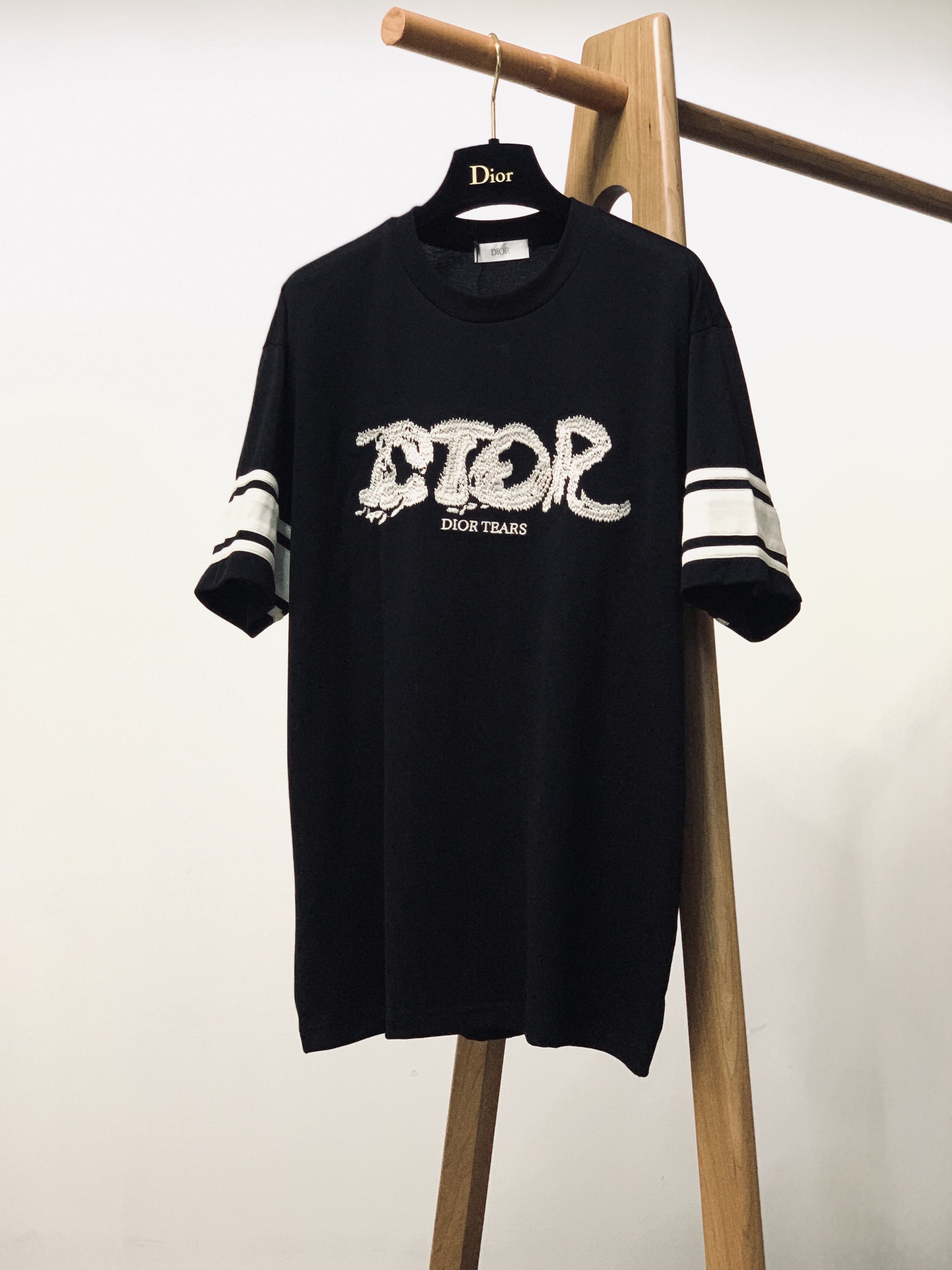 Dior Clothing T-Shirt Embroidery Spring/Summer Collection Short Sleeve