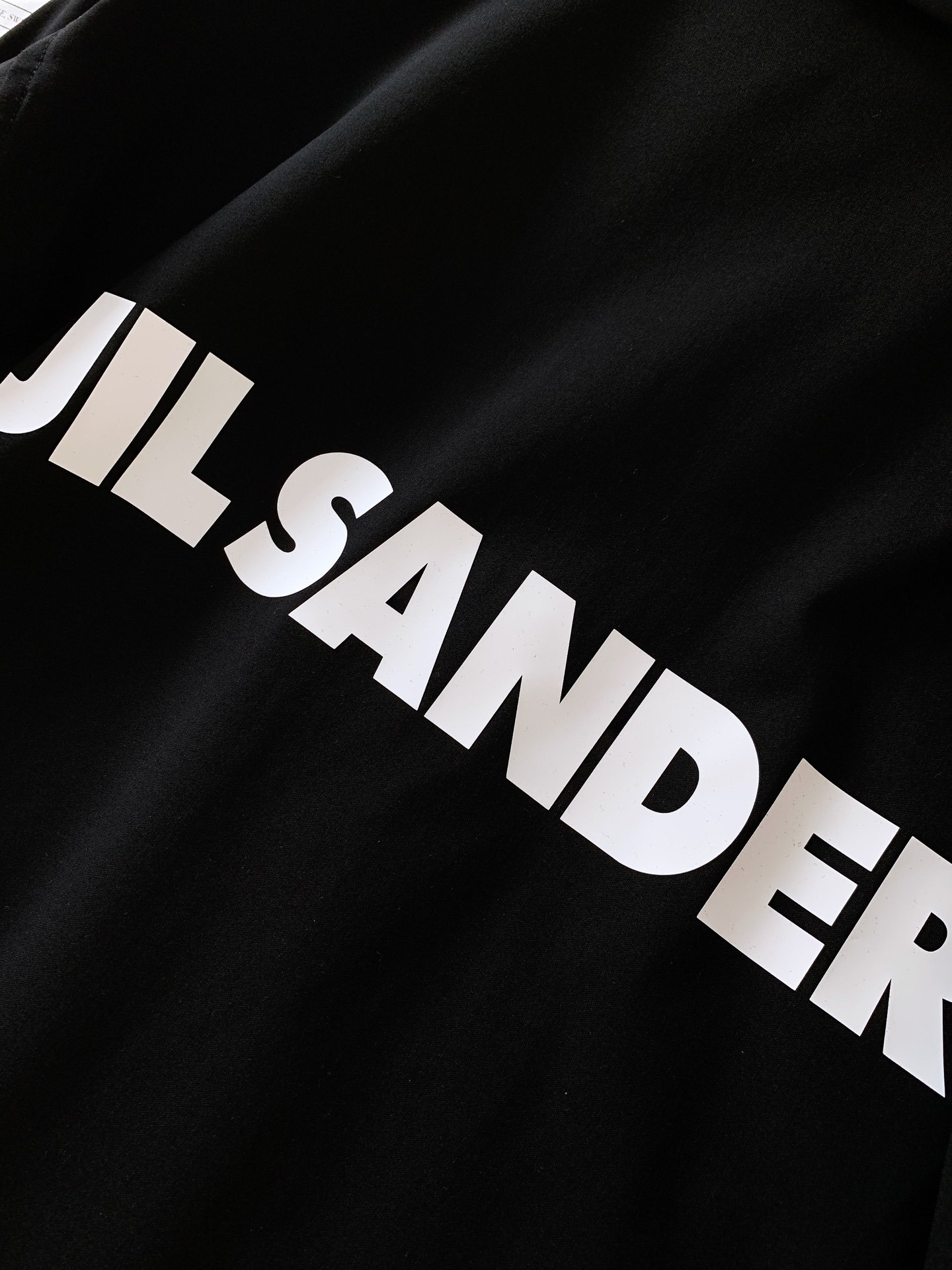 JiI sander 吉尔.桑达 情侣款第一织物弹力尼龙纤维后背撞色大logo复古调性翻领夹克,可与短