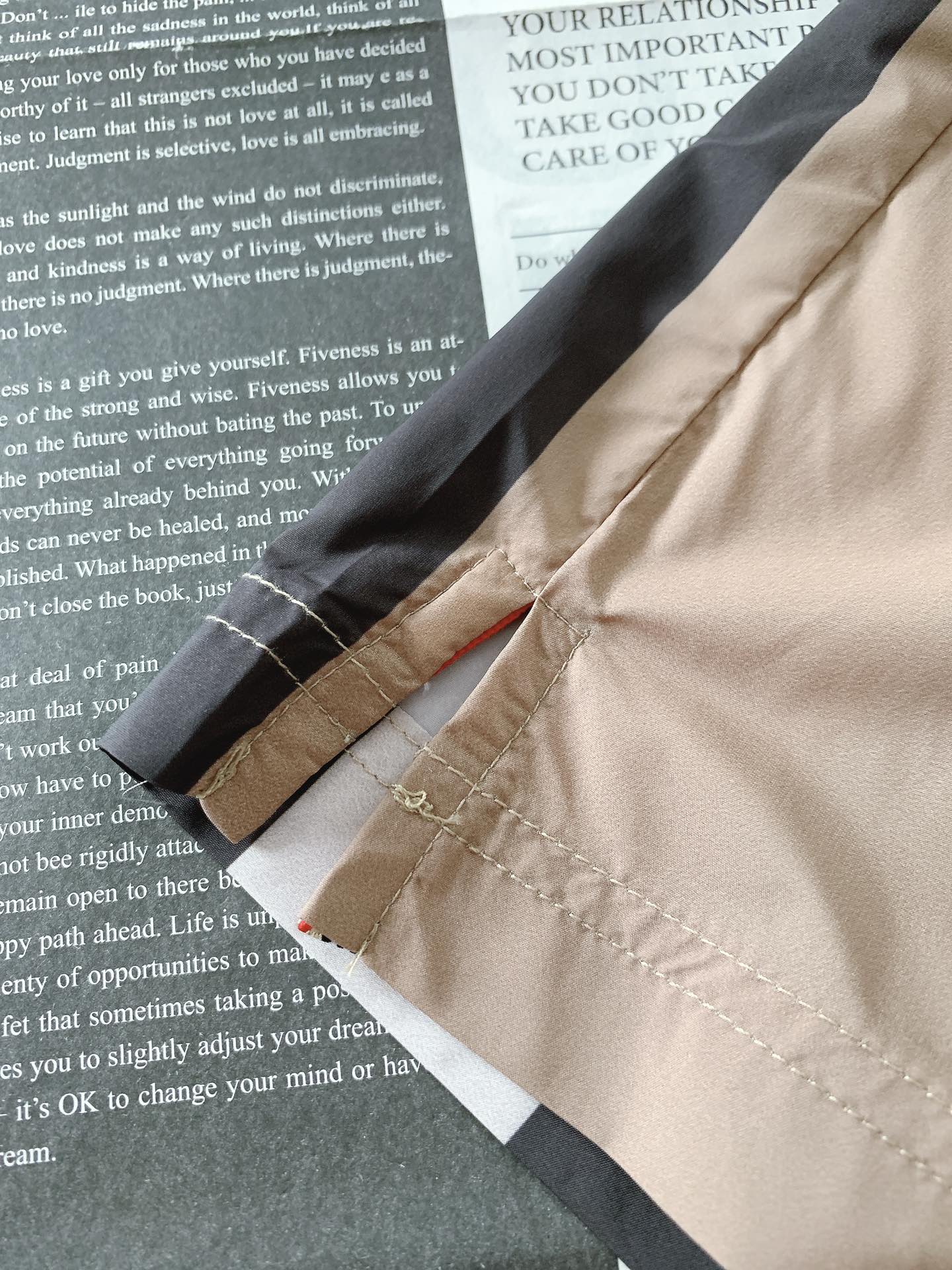 Burberry巴宝莉2024SS春夏新品ꫛꫀꪝGo时尚格纹短裤臻选优质面料打造贴身舒适独特设计进口3D