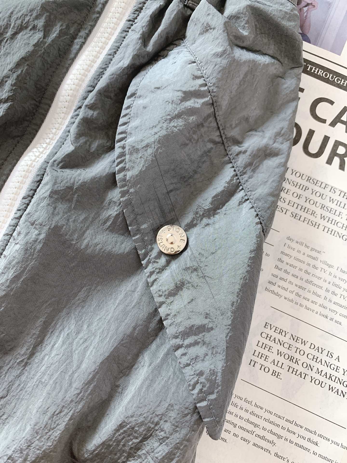 
Stone Island 石头岛 极品未见，即可到来！！！顶品质日本订单….春夏新款 “石头岛抽绳长裤
