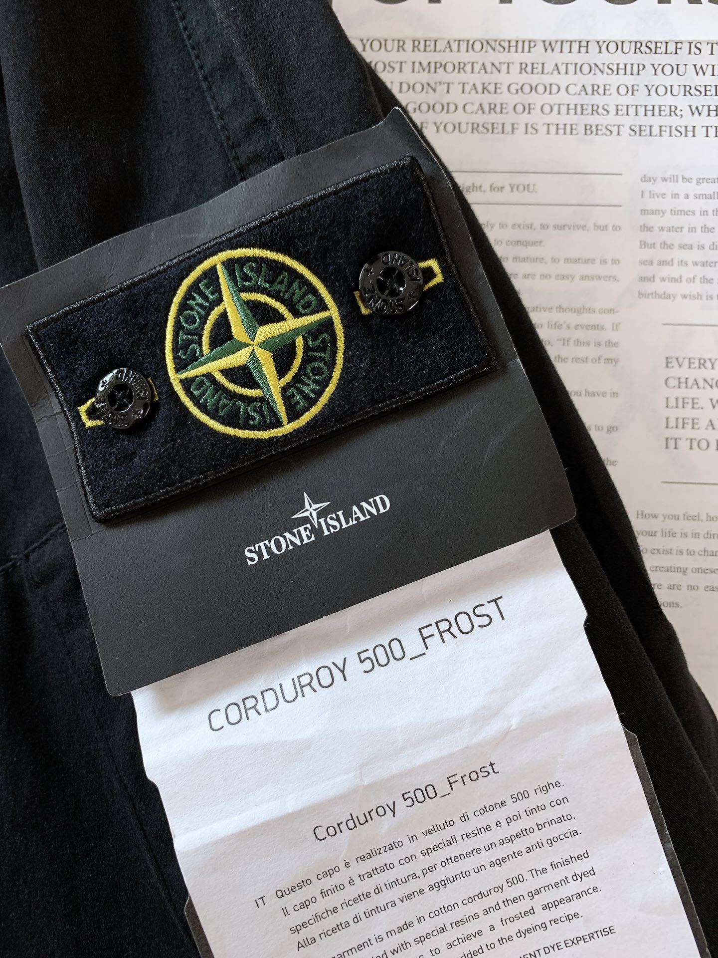 Stone Island 石头岛 连帽工装休闲夹克风衣外套,罗马尼亚订单,助你完美登岛!
真神仙单品
