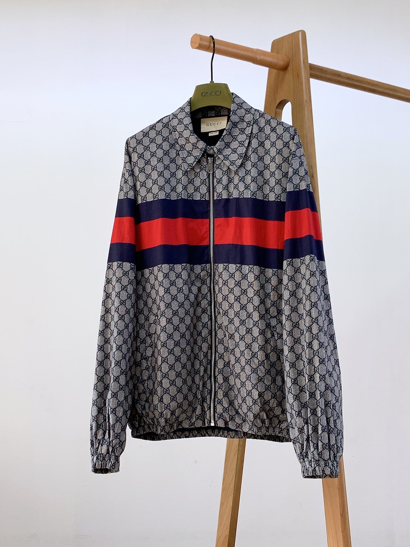 Gucci Top
 Clothing Coats & Jackets Printing Spring/Summer Collection Fashion Casual