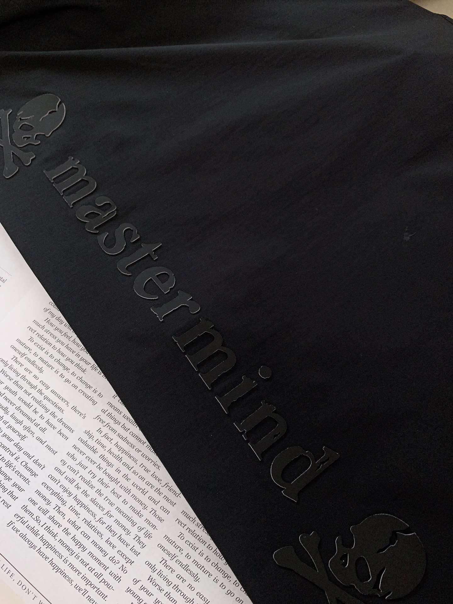 
Mastermind JaPan MMJ 2025SS早春新品 
MMJ，国外卖很贵。可拆卸袖子宽松版
