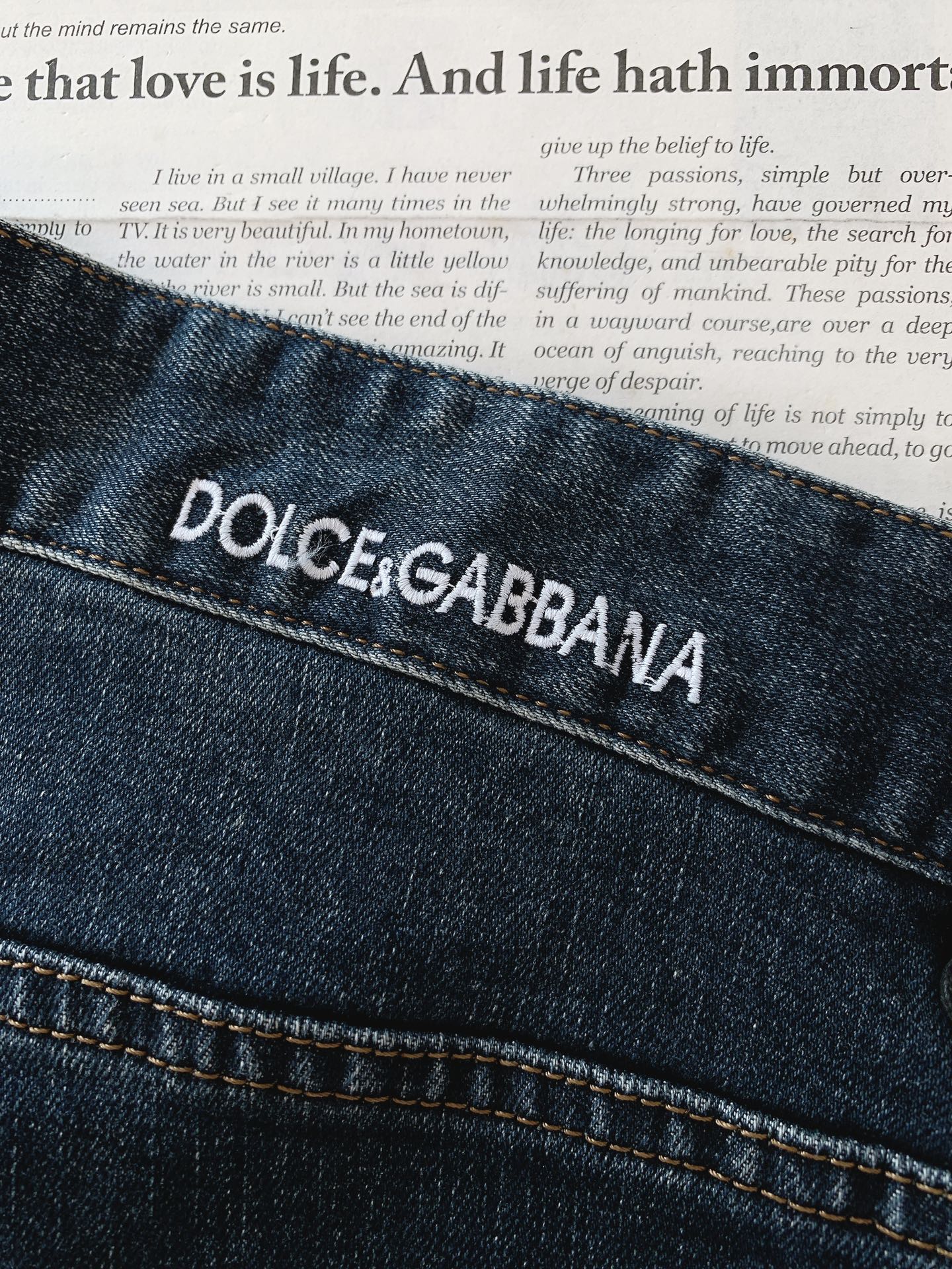 DOLCE&GABBANA杜嘉班纳2024FW早秋新品时尚休闲牛仔裤进口水洗弹力面料上身舒适透气有弹力客