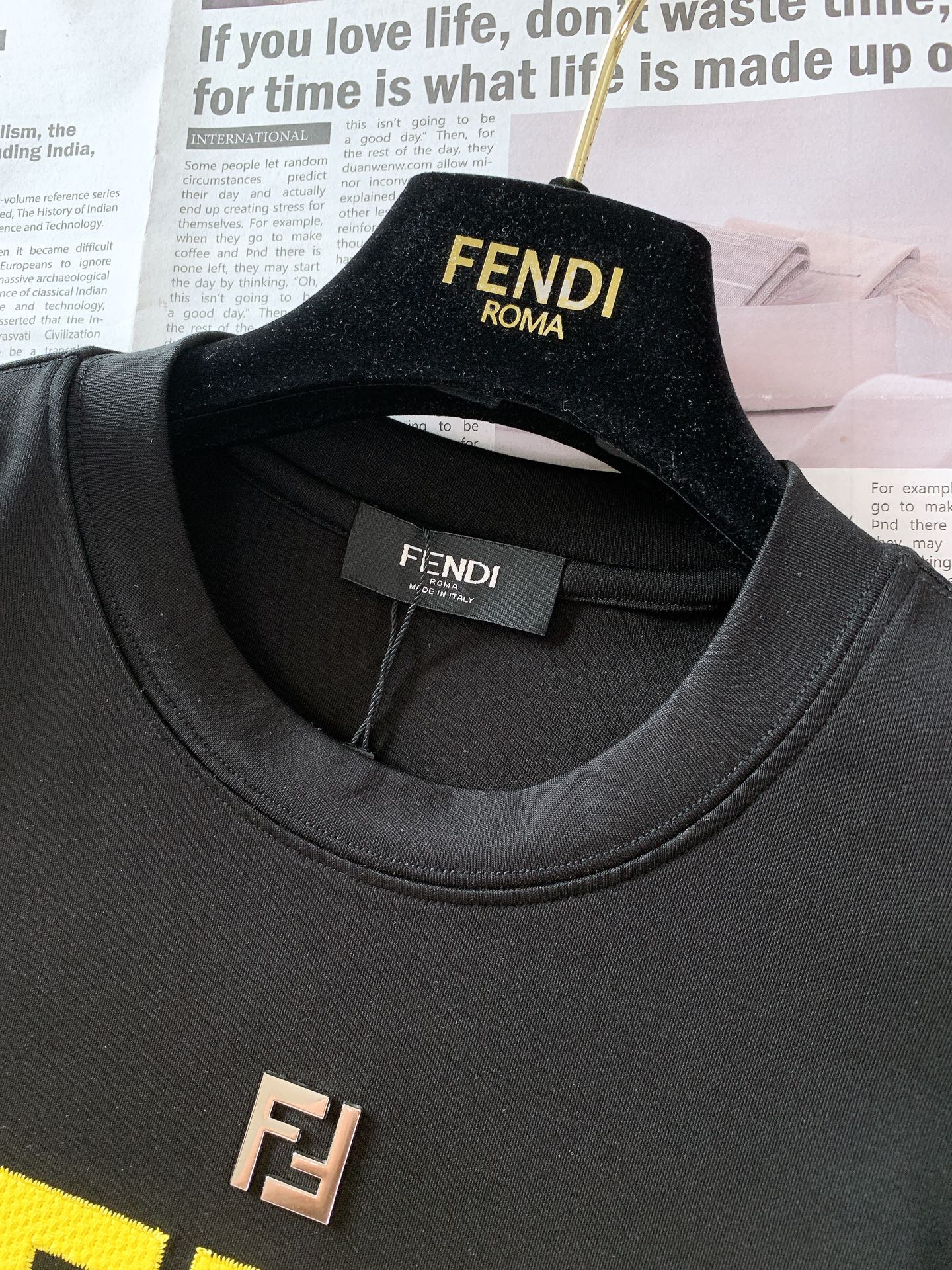 Fendi芬迪2024FW早秋新品加厚半袖打底T恤立体感logo廓形半袖打底T恤甄选进口高级空气柔棉手感