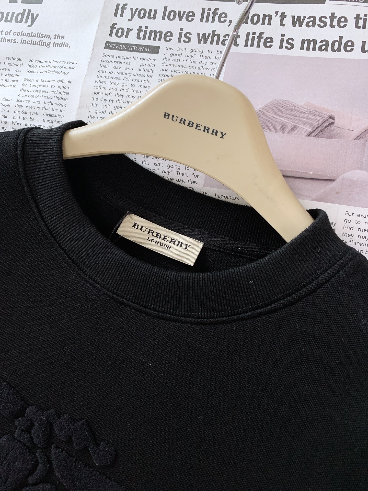 Burberry巴宝莉2024FW秋冬新品休闲套头卫衣定制原版面料打造立体感logo廓形卫衣手感面糯有骨