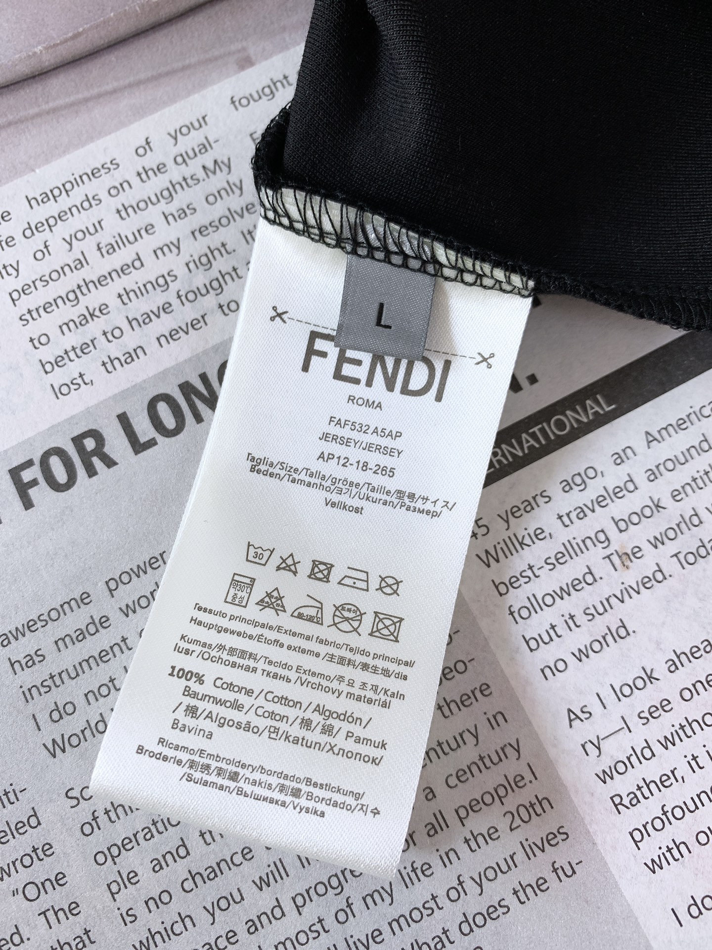 Fendi芬迪2024FW早秋新品半袖打底T恤立体感logo微廓形半袖打底T恤专柜定制加厚匹马棉手感面糯