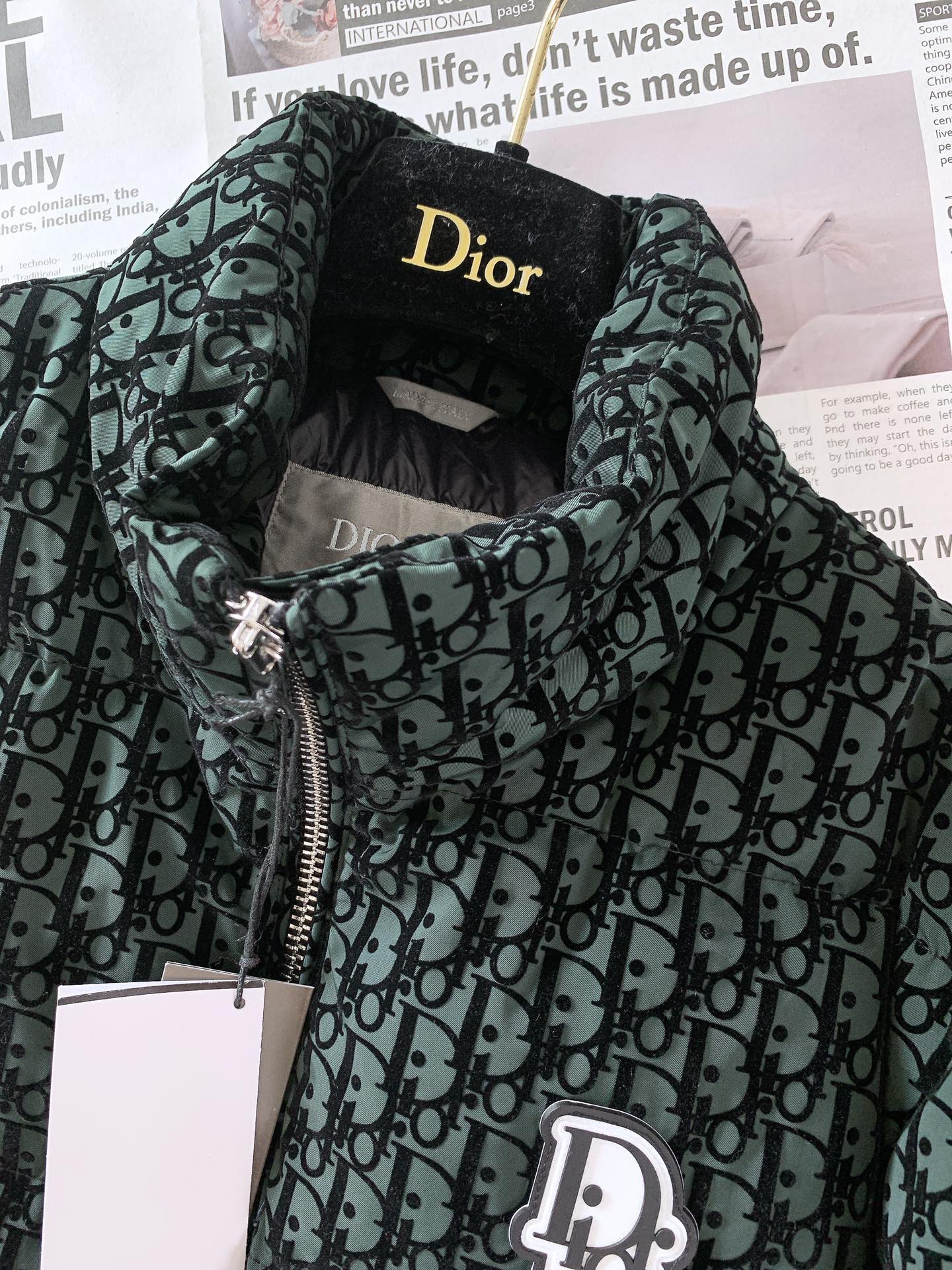 DiorHomme迪奥桀傲2024FW秋冬新品满印植绒提花Oblique羽绒服时髦与设计感并存甄选进口科