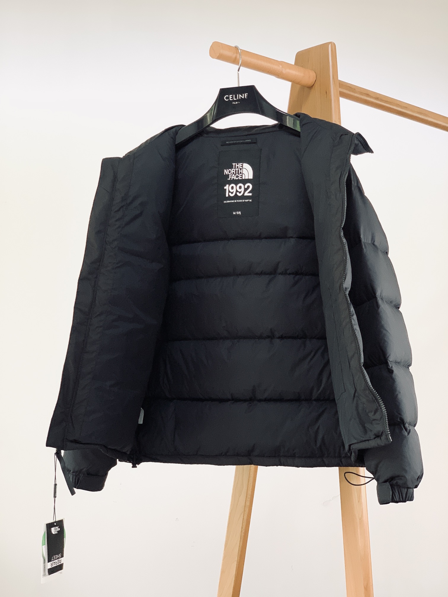 TheNorthFace北面1992袖章30周年纪念限定款羽绒服男女同款面料内胆填充经RDS联盟认证的高