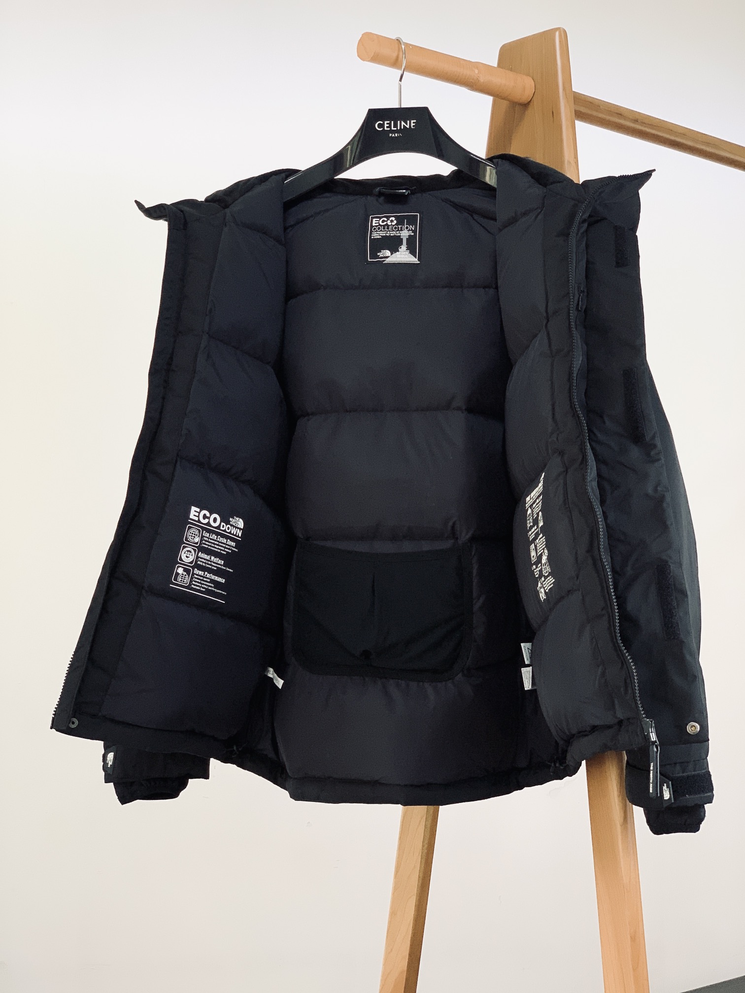 TheNorthFace北面极地户外工装连帽羽绒服巅峰之作！户外登山系列爆炸厚实可以抵御零下几十度的严寒