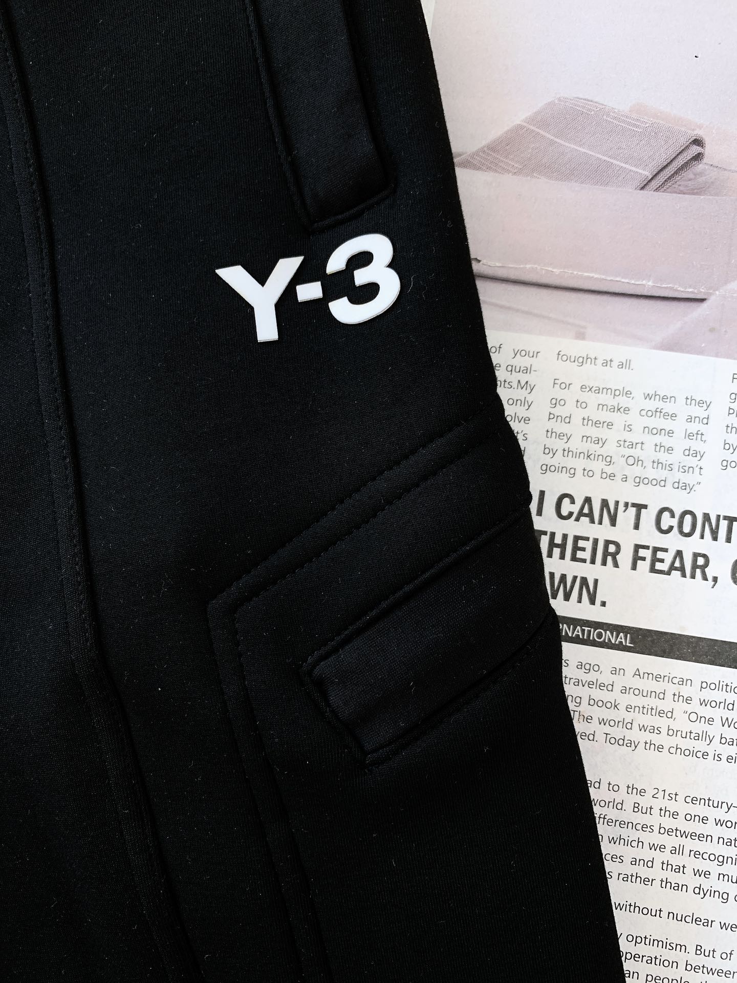 Y-3山本耀司2024FW秋冬新品黑武士系列加绒工装休闲裤山本大师主导的高奢运动的独立线融入了解构设计的