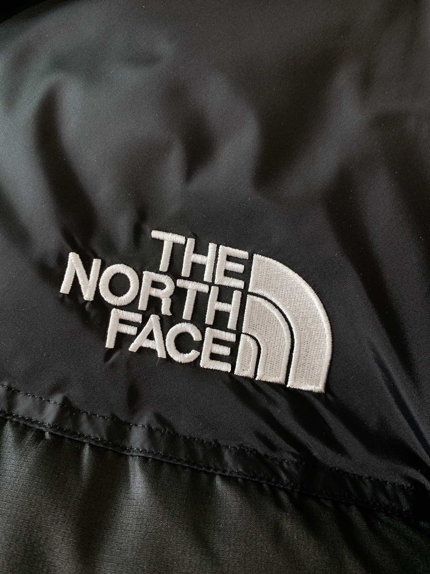 TheNorthFace北面巅峰系列极寒功能性防风羽绒服防水防雪面料！明星同款上身超好看！尼龙防泼水面料