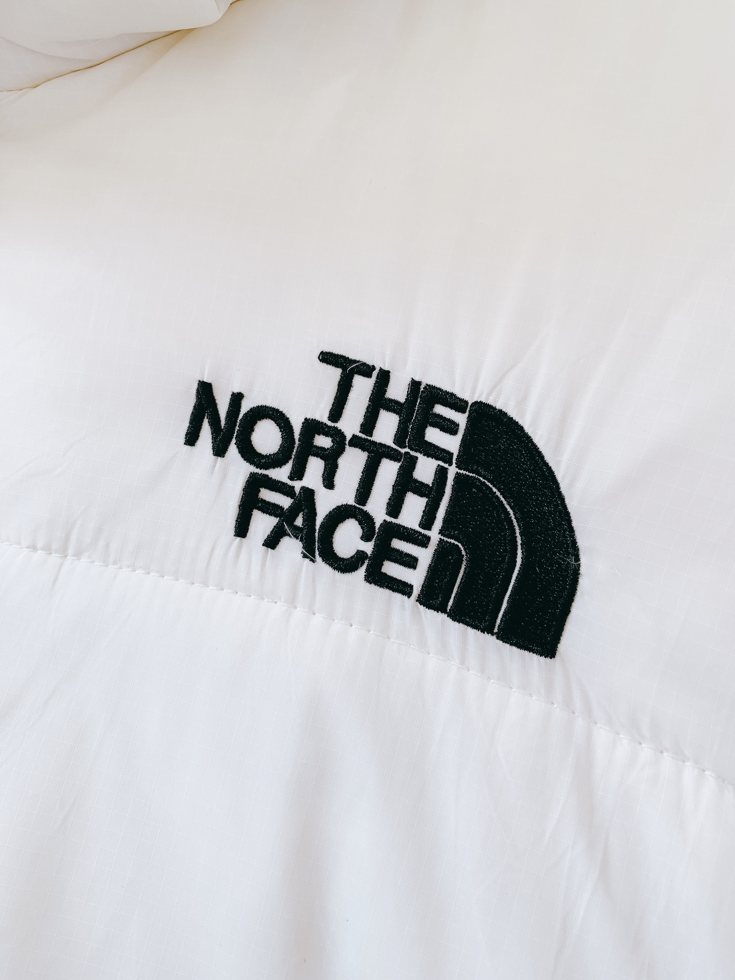 TheNorthFace北面雪山限定ECOTOURDOWN连帽鹅绒羽绒服一比一复刻黄云万里动风色白波九道